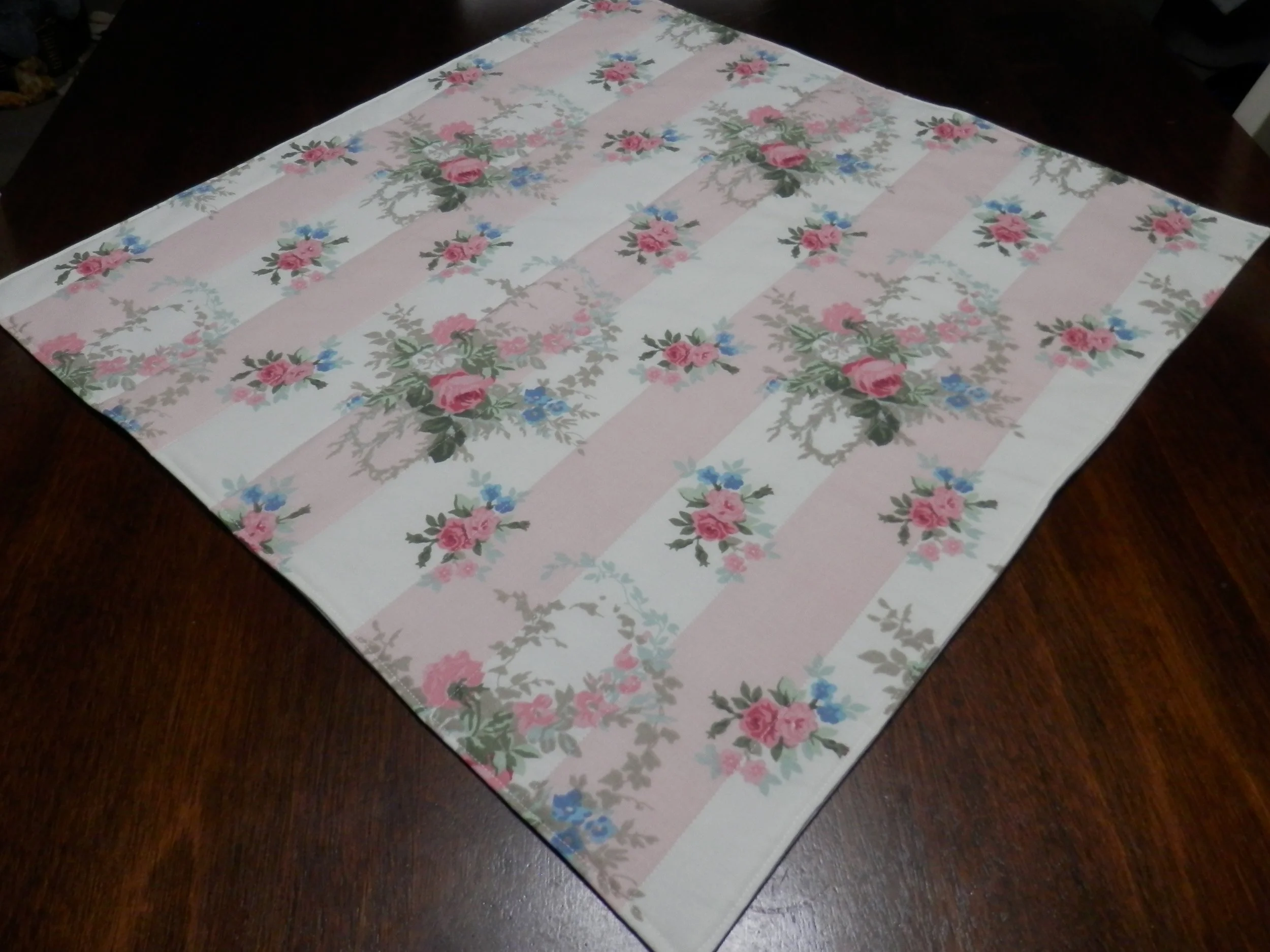 Rose Bouquets Table Topper with Vintage Laura Ashley patterned Fabric 23" x 23"