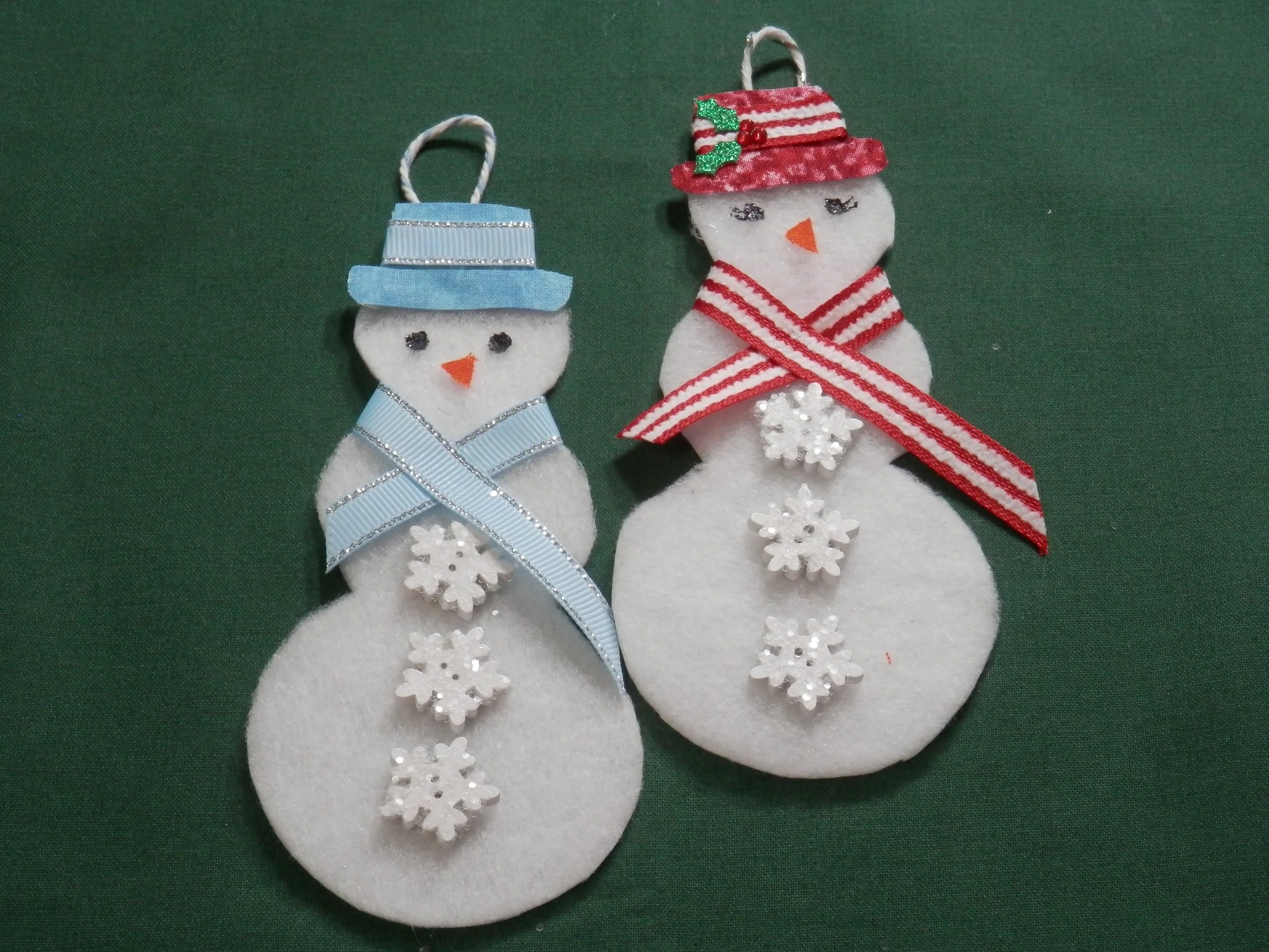 Snow People Couples Light Weight Tree Ornaments 5.5" x 2.5"W