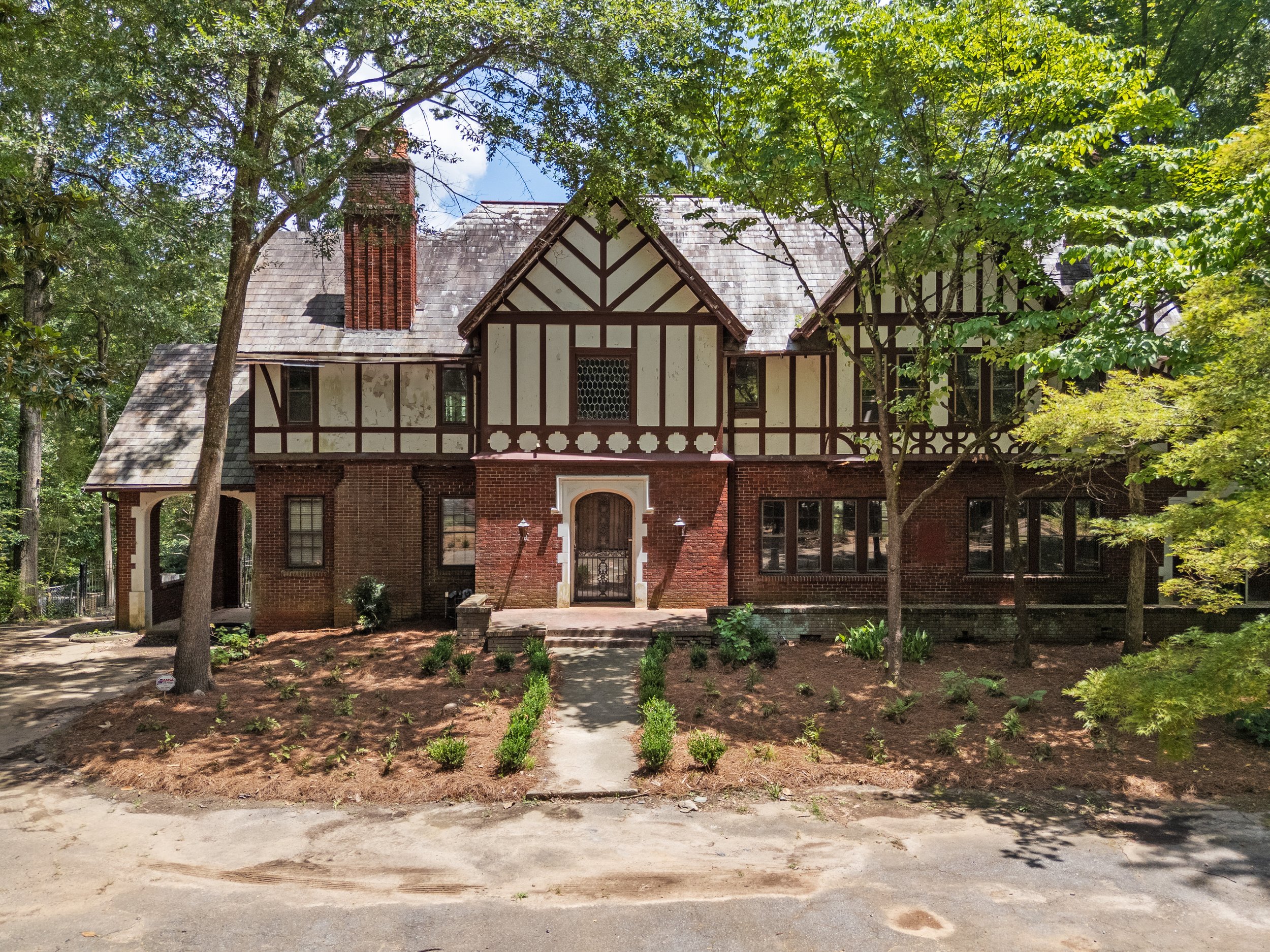 843 Springdale_Hi Res-5.jpg