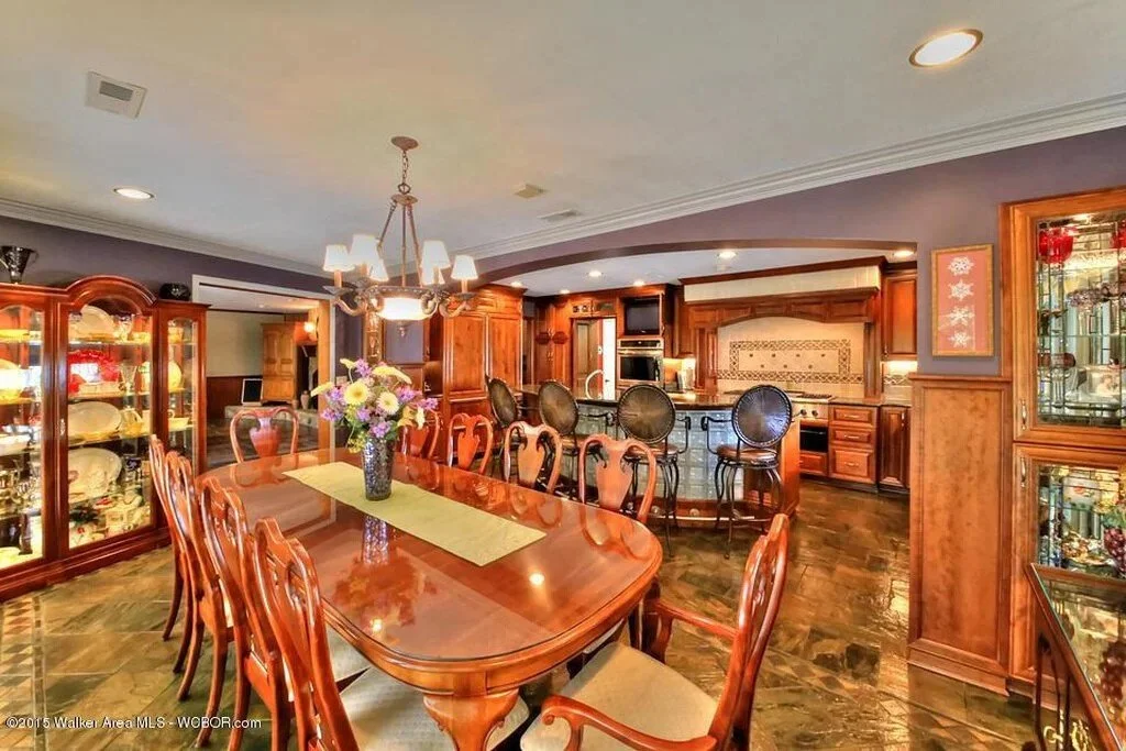 Eat — Group meals, catered or prepared in the full kitchen and outdoor cookhouse.