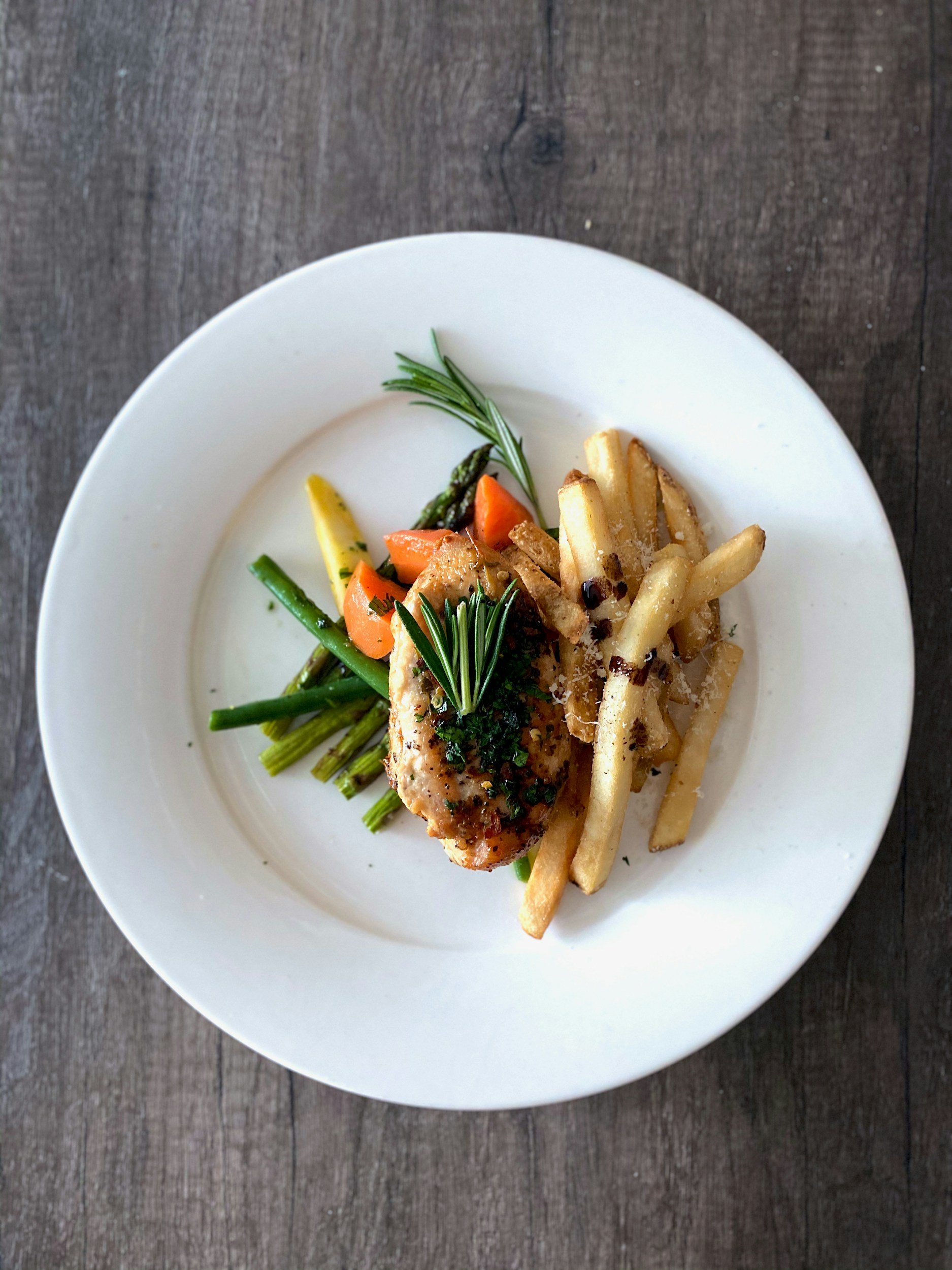 Chef’s tasting experience for wedding menu planning