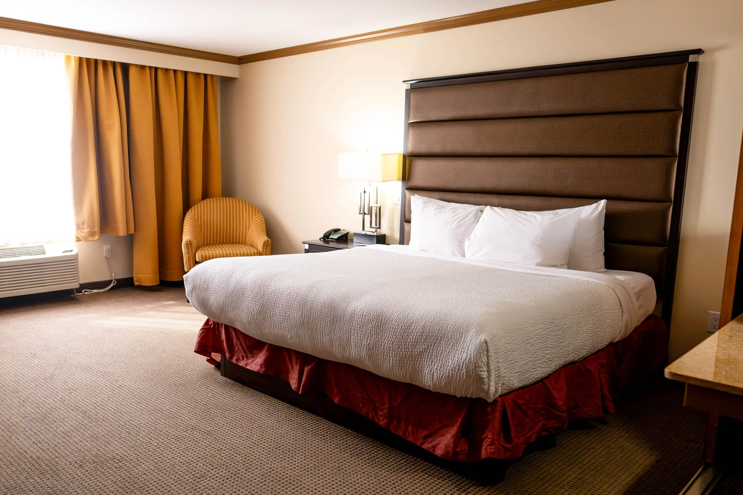 Executive King room at the Best Western Plus Rose Country Hotel