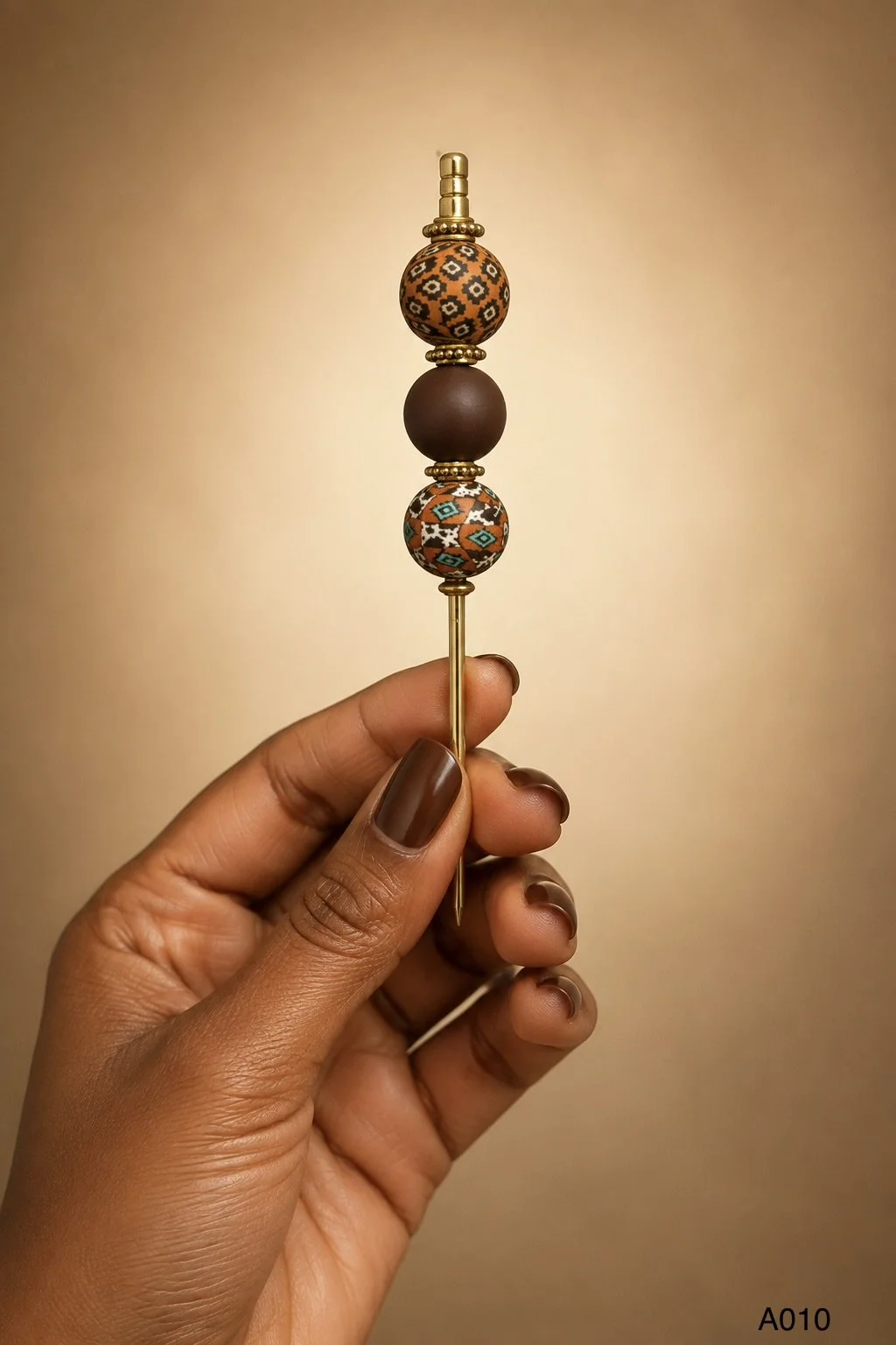 A010 - The Earthbound Mosaic Cigar Pick