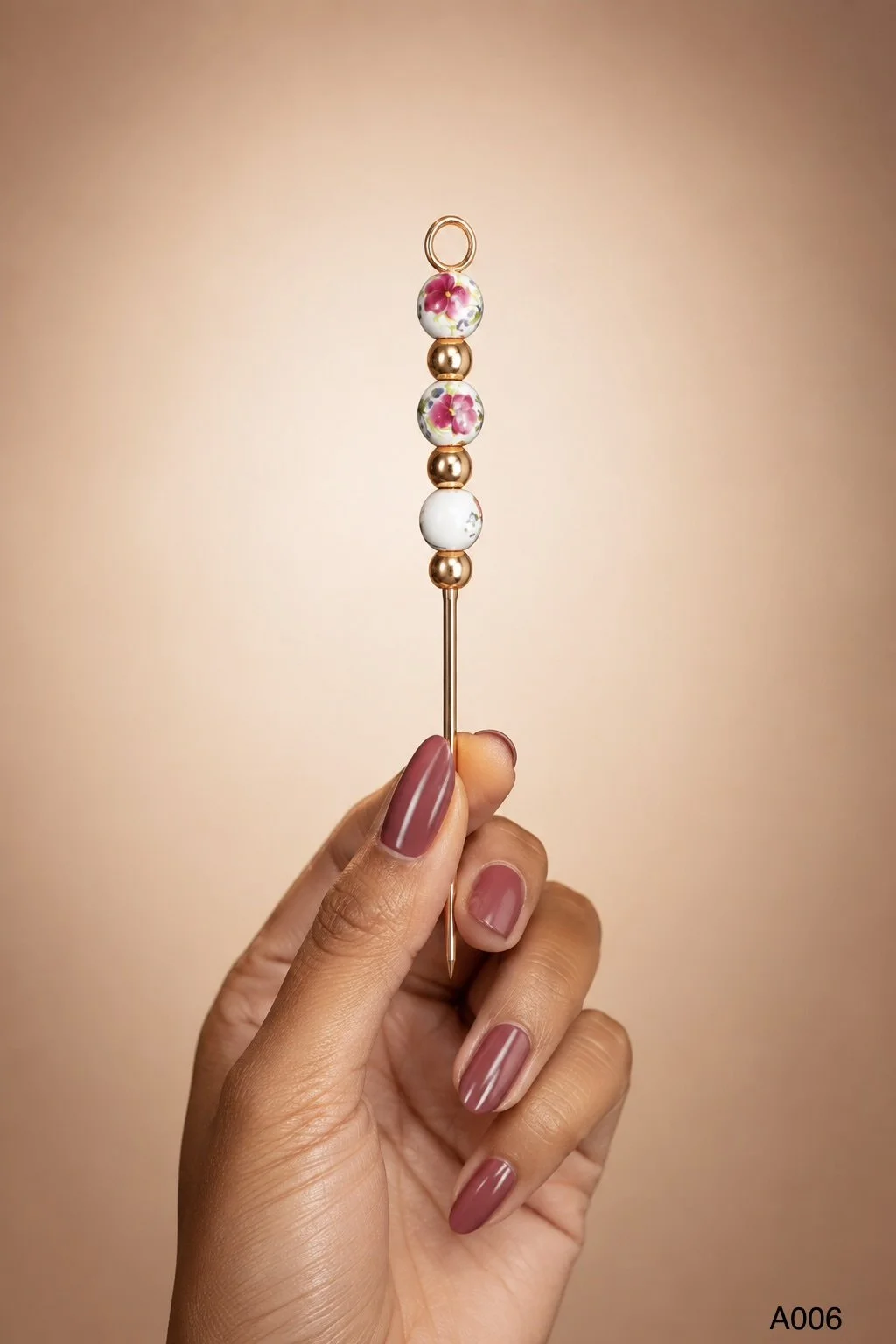 A006 - The Blushing Rose Cigar Pick