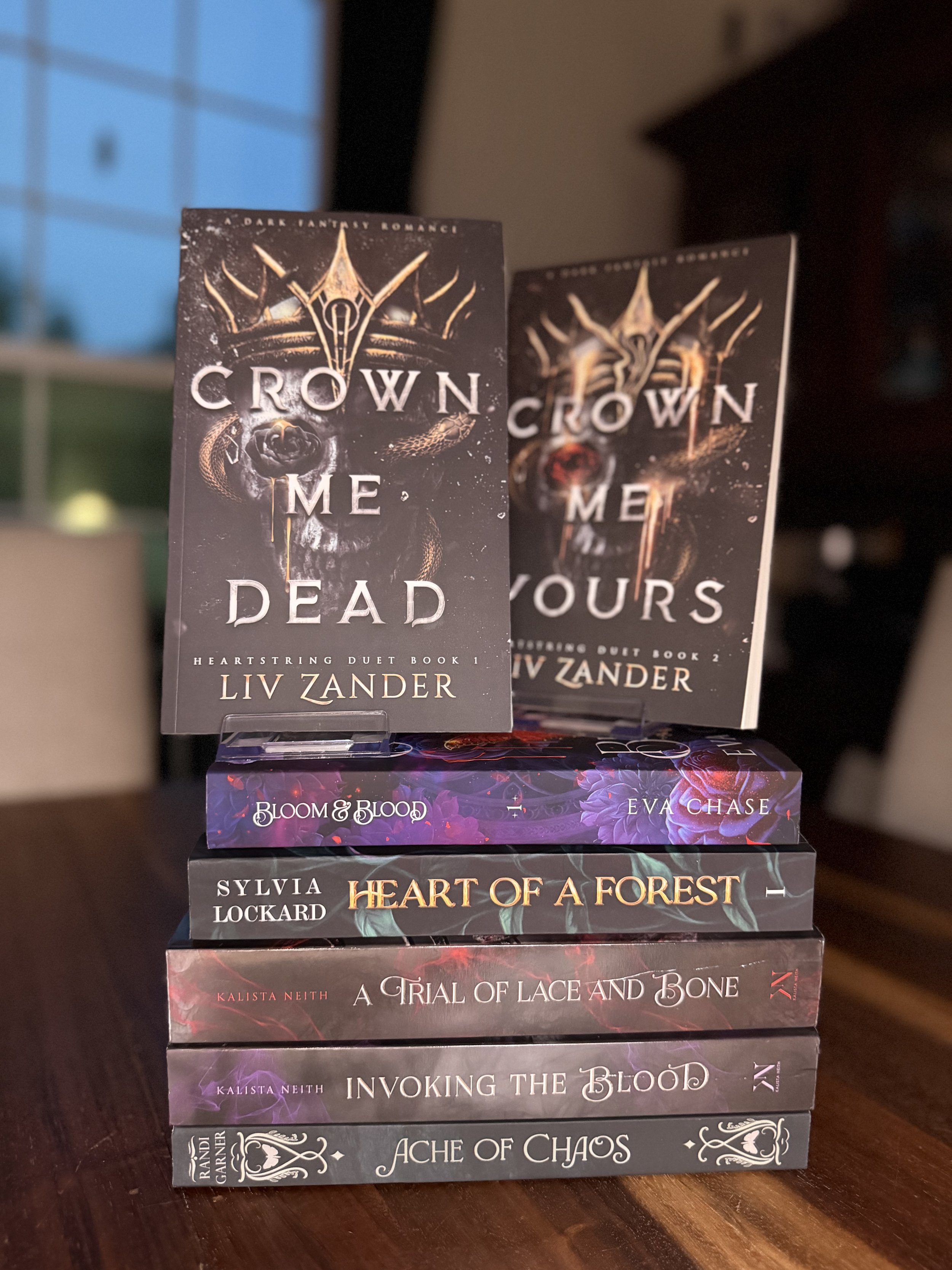 Crown me Dead