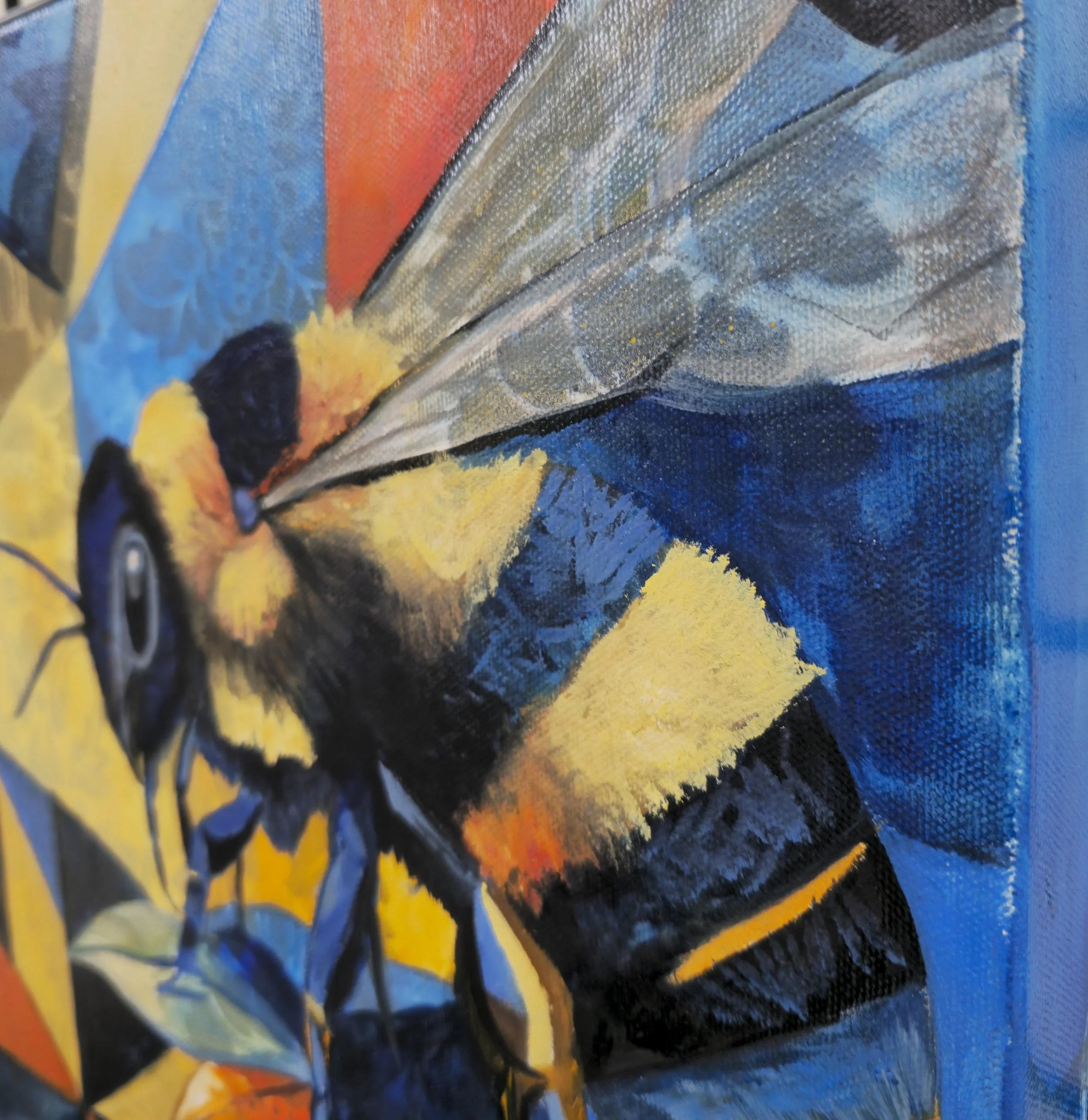 side bee.jpg