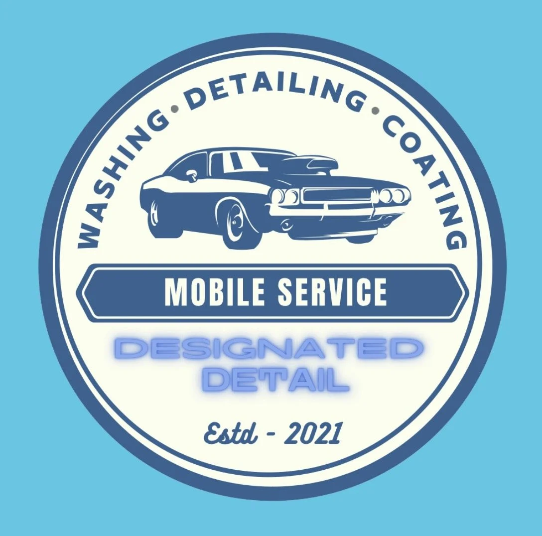 Logo for a mobile auto detailing service featuring a vintage car and text indicating services like washing, detailing, and coating, established in 2021.