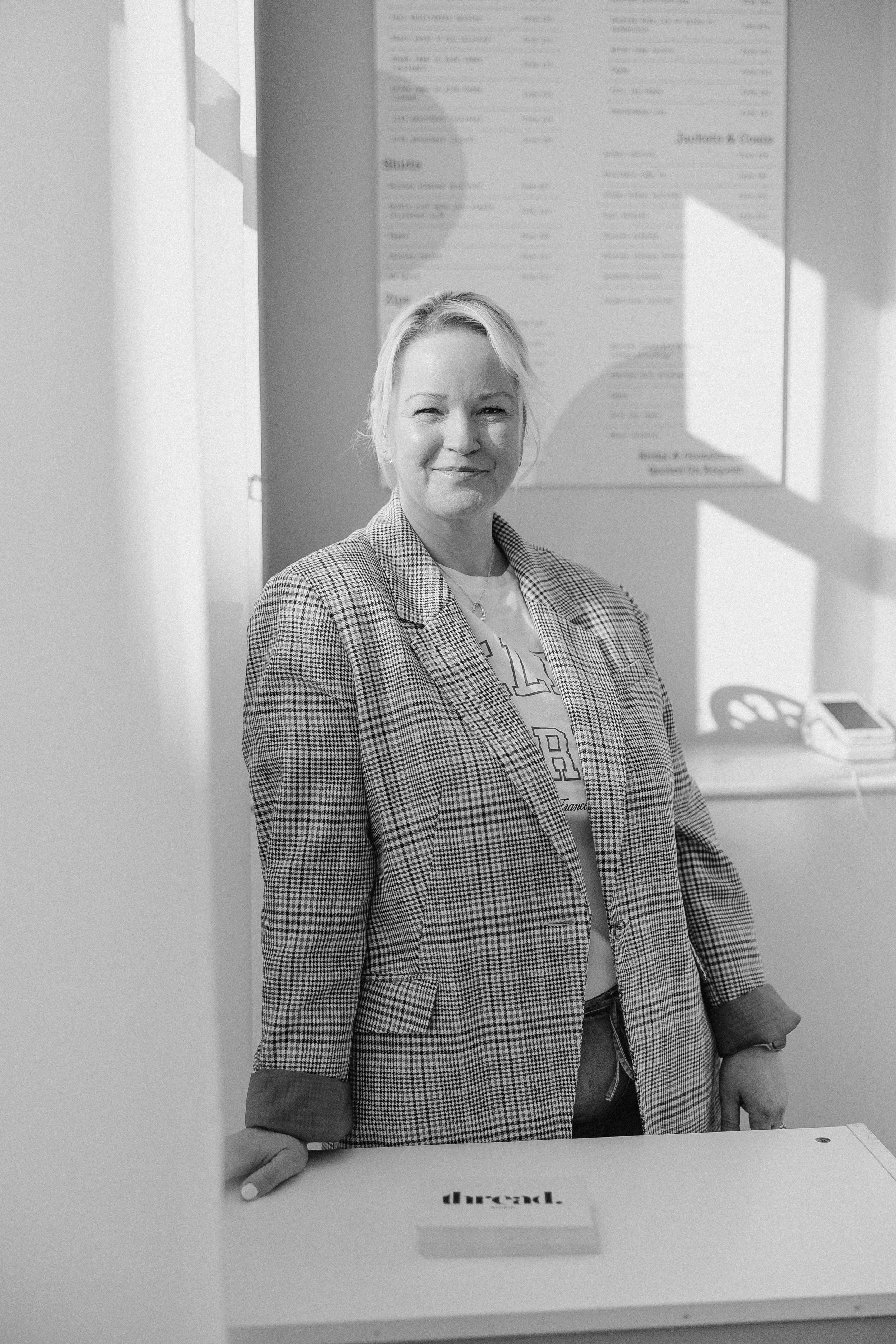 Bridal alterations boutique South Wales. Fashion designer based in Barry, Vale of Glamorgan. Professional bridal alterations studio. thread Studio Barry.