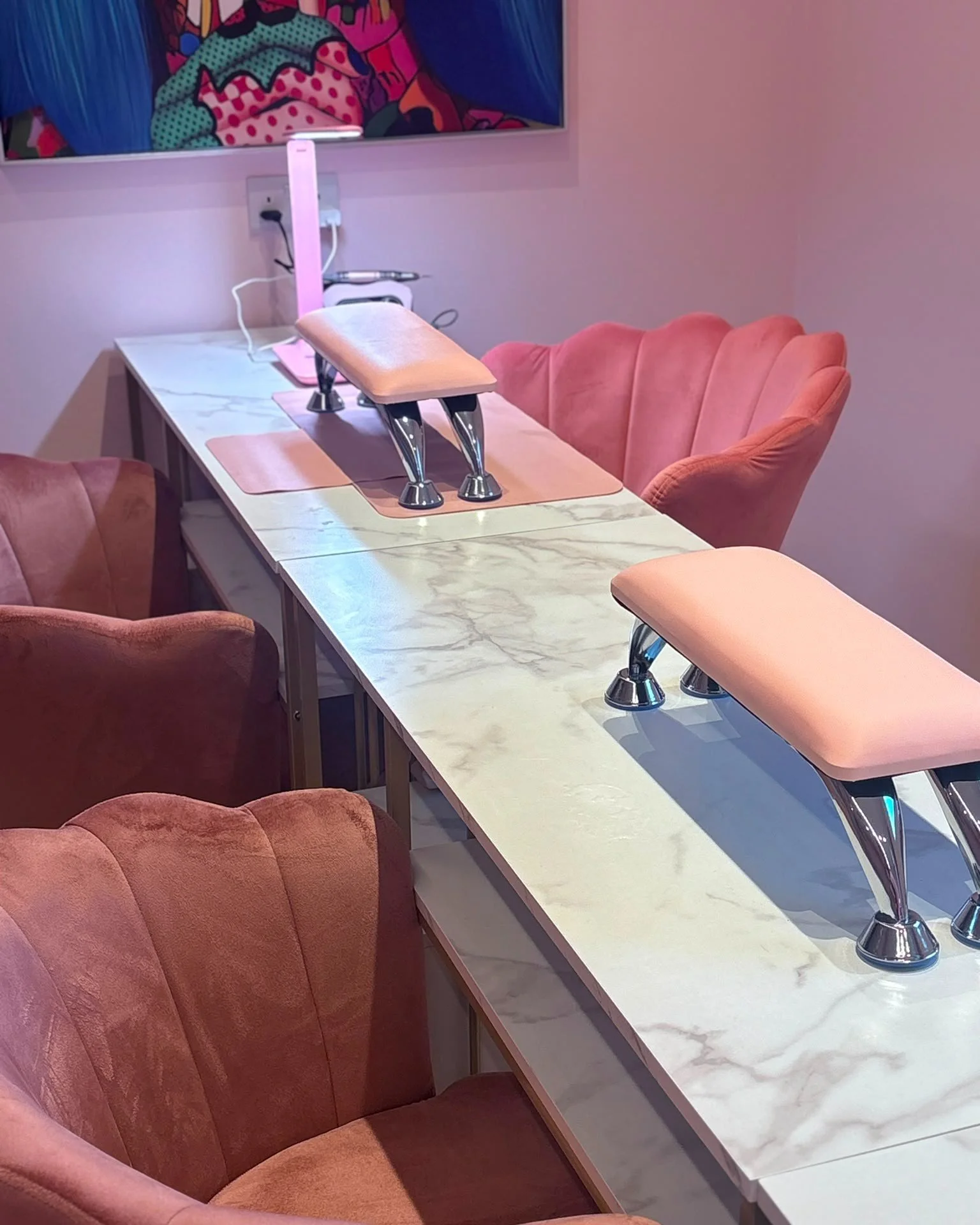 Ready and waiting just for you!  Our website is now LIVE and so is our Online Booking!  So exciting.  Word must have gotten out cause times are booking up quickly. 
https://www.hudsonroadnailbar.ie/