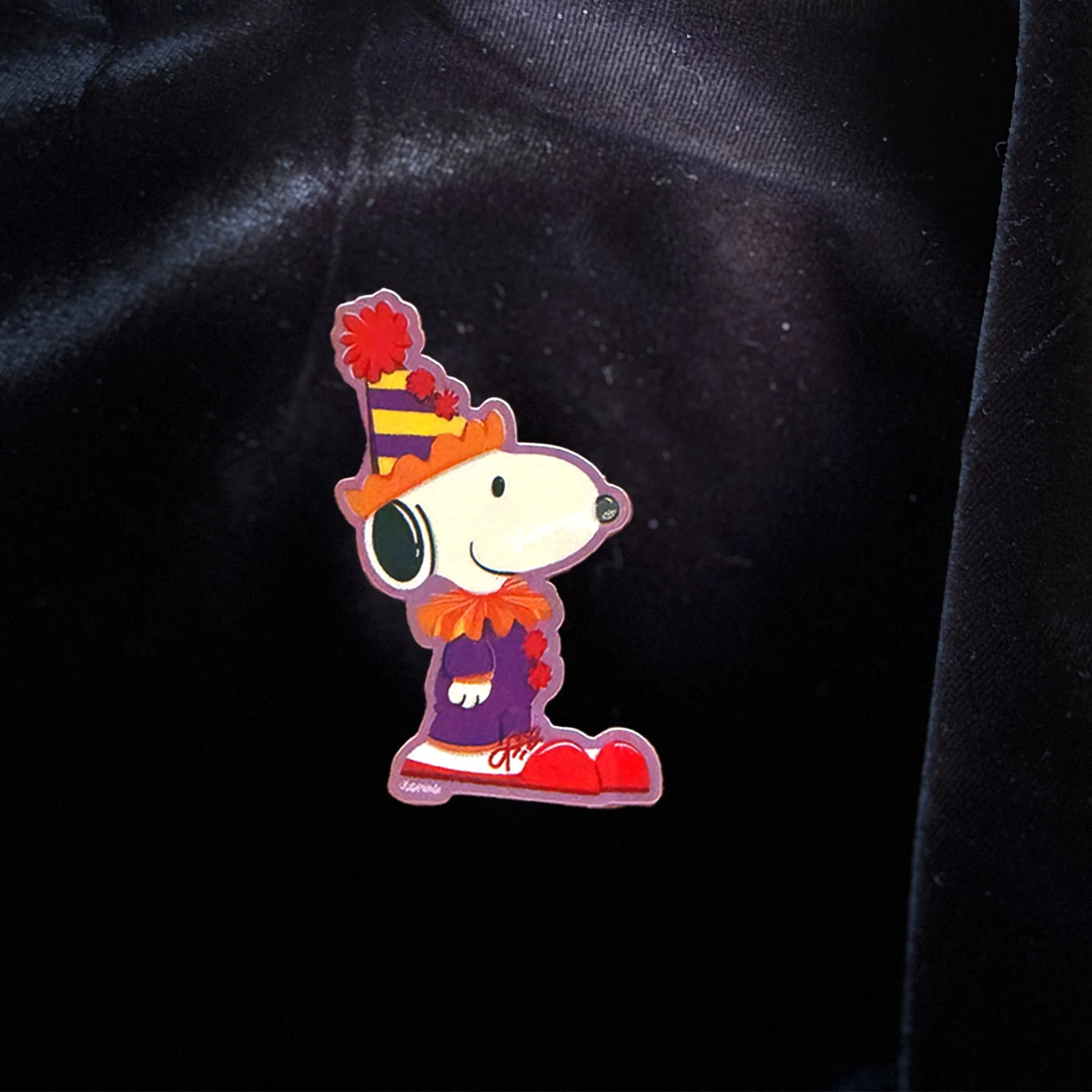 ClownSnoopy_FlatLay.jpg