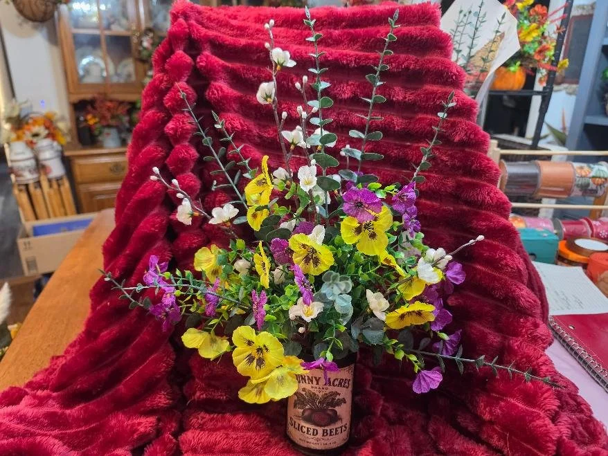 Arrangement in a Can