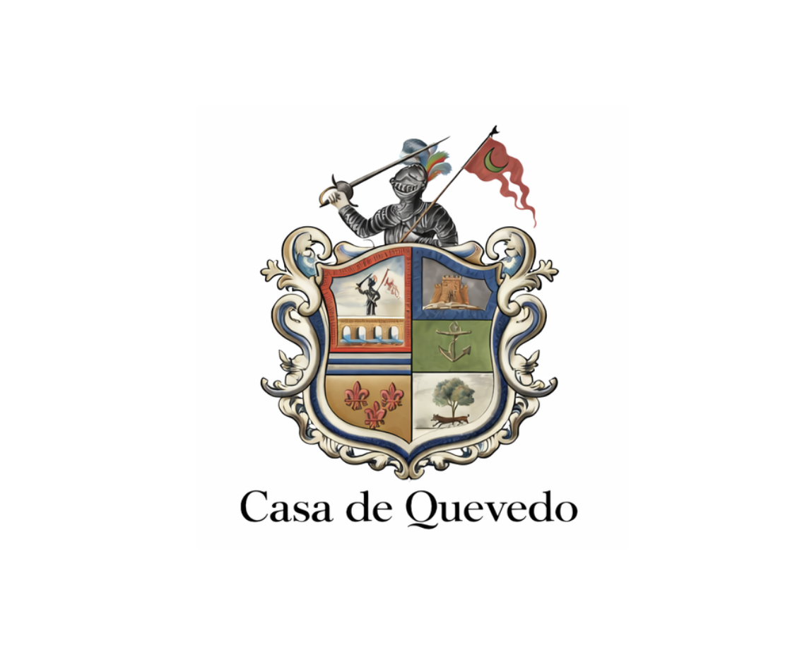 Escudo heráldico colorido con un caballero con armadura y lanzas en la parte superior. Debajo, cuatro cuarteles con diferentes símbolos: un guerrero, un castillo, flores de lis y un árbol con un animal. Texto debajo que dice 'Casa de Quevedo'.