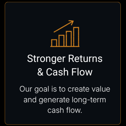 Stronger returns and cash flow icon - real estate investment growth chart