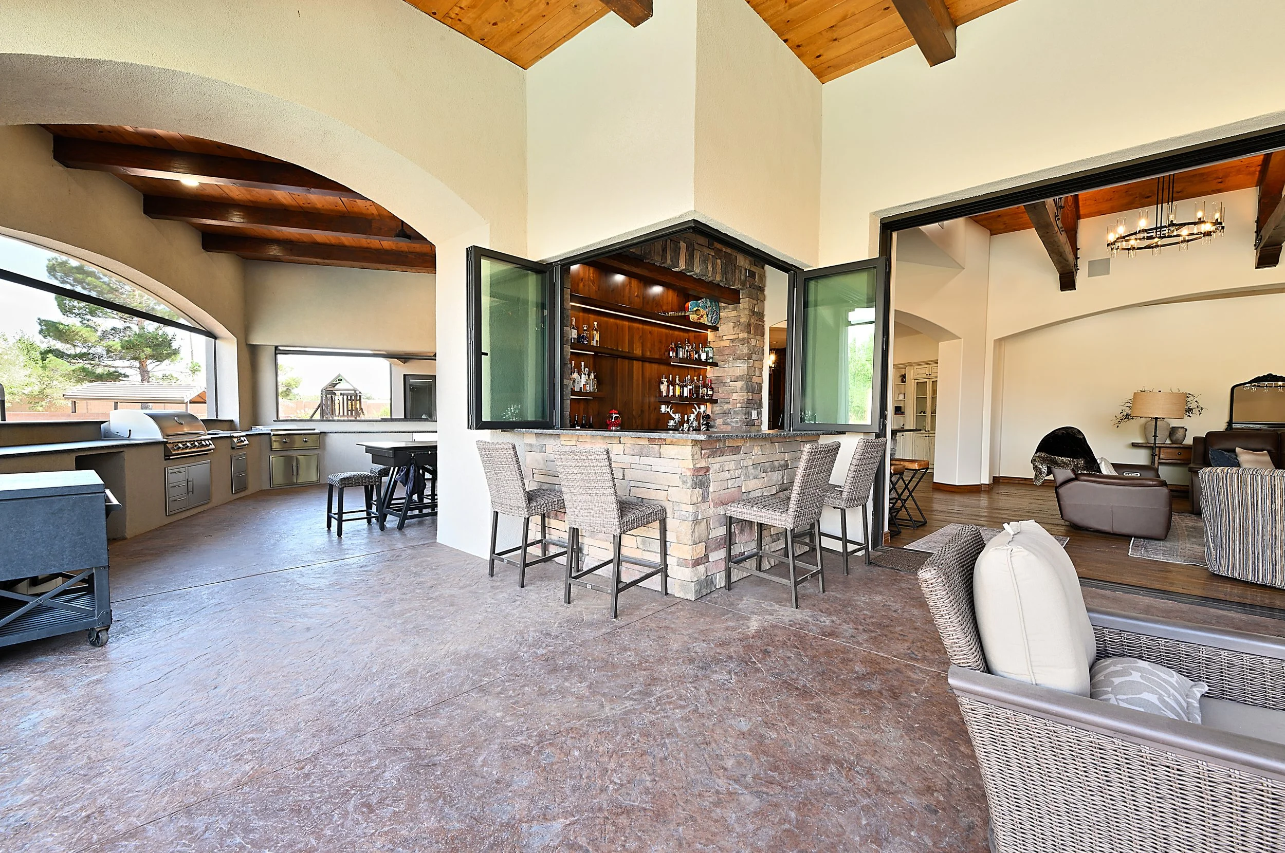 Tres Lagunas Project - North Valley Albuquerque NM Custom Home32.jpg