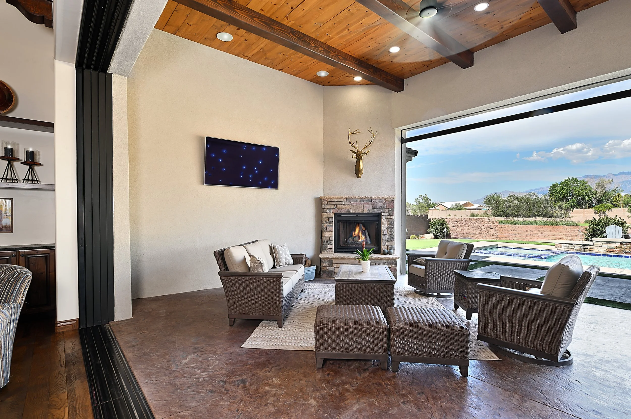 Tres Lagunas Project - North Valley Albuquerque NM Custom Home31.jpg
