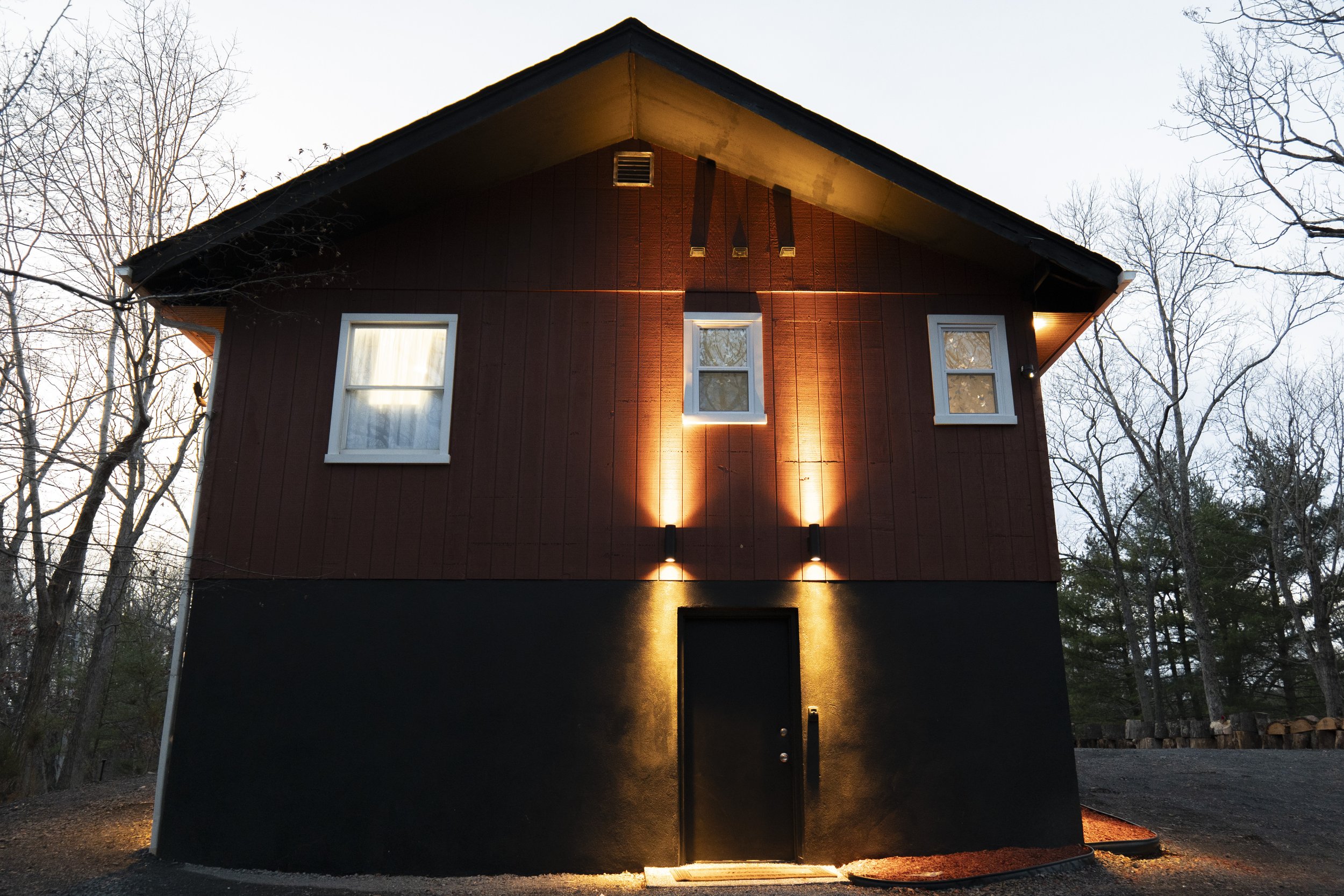 Isaac Argueta Cabin 3.jpg