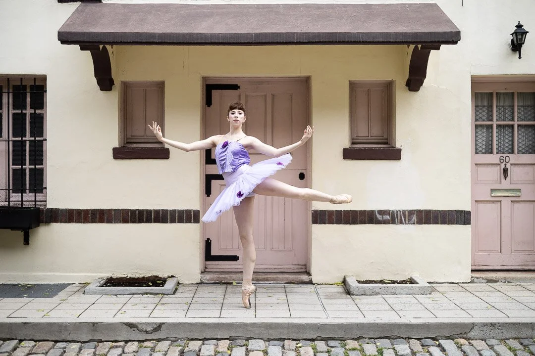 Tori Hey performs a classical ballet position in NYC.