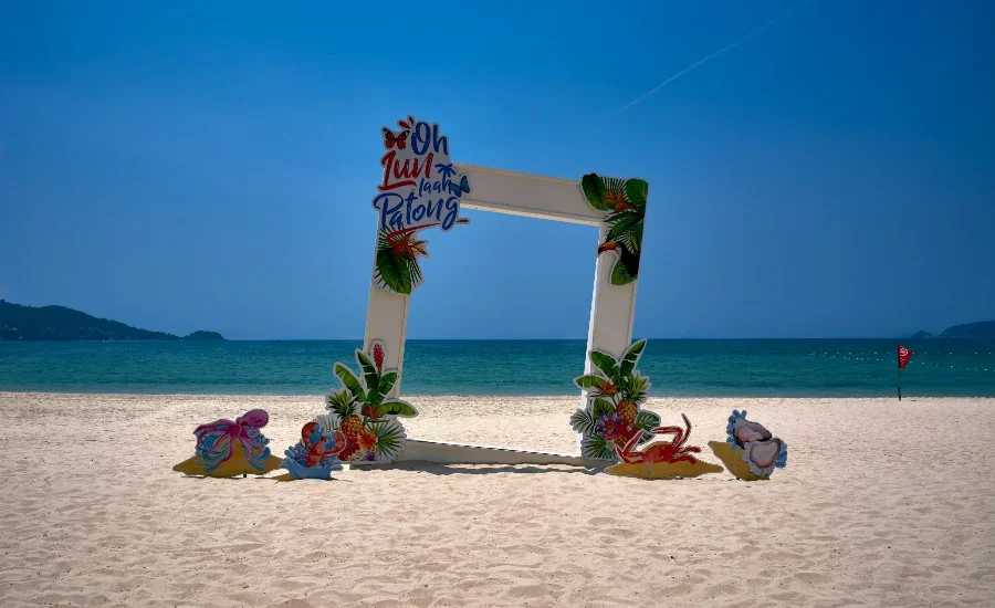 Take a Selfie at patong beach