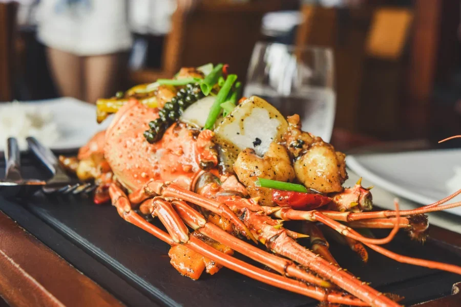 fresh seafood restaurant patong beach