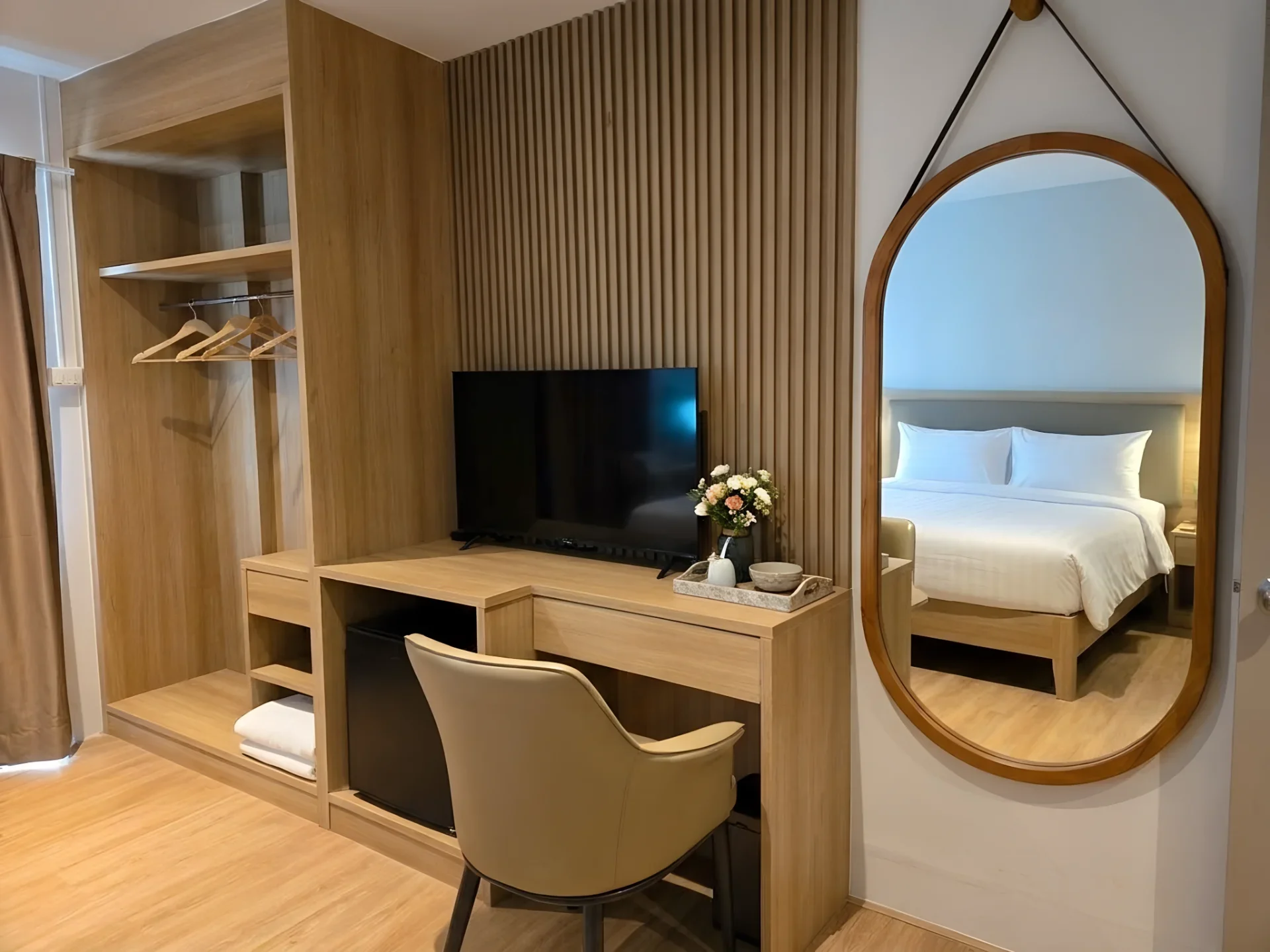 patong-beach-recall-hotel.webp