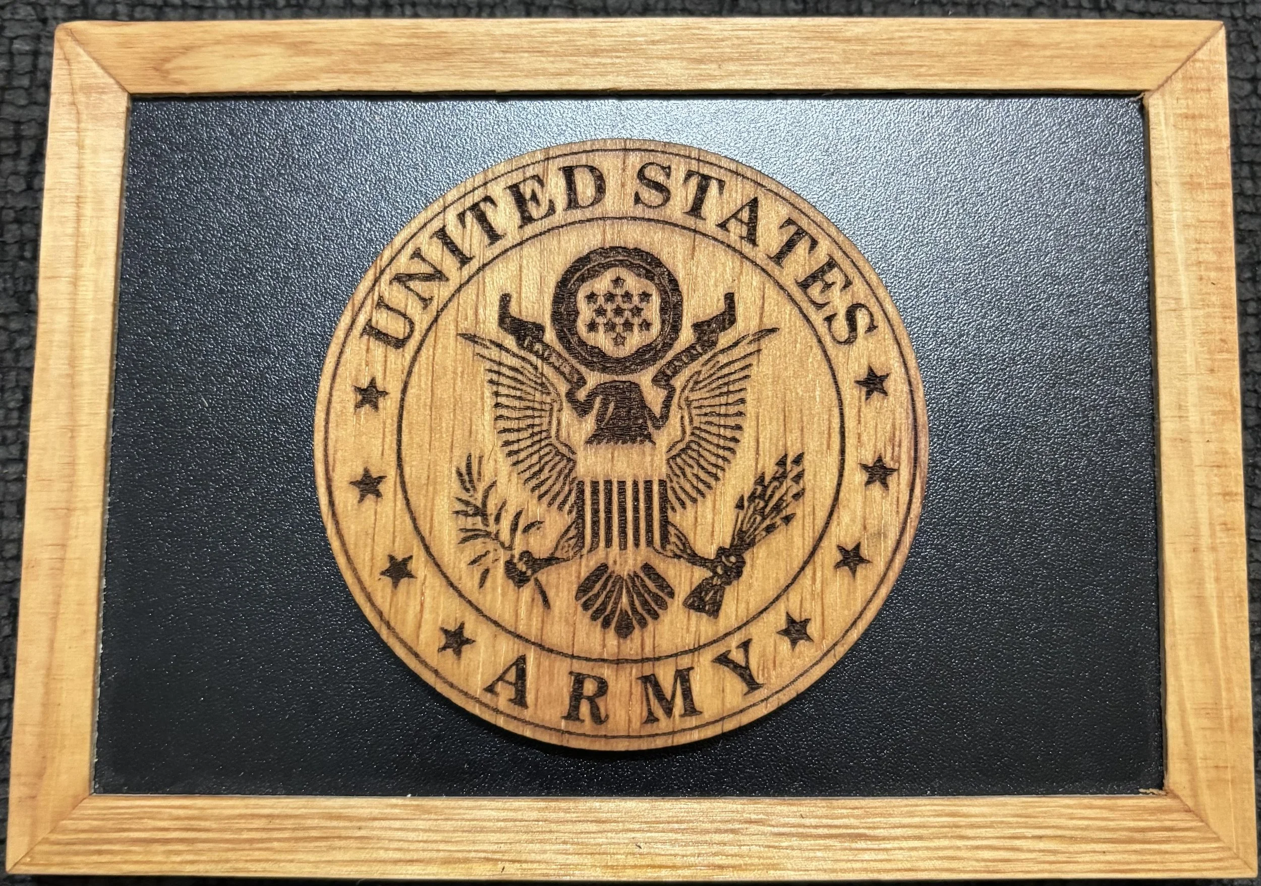 Plaque w stand