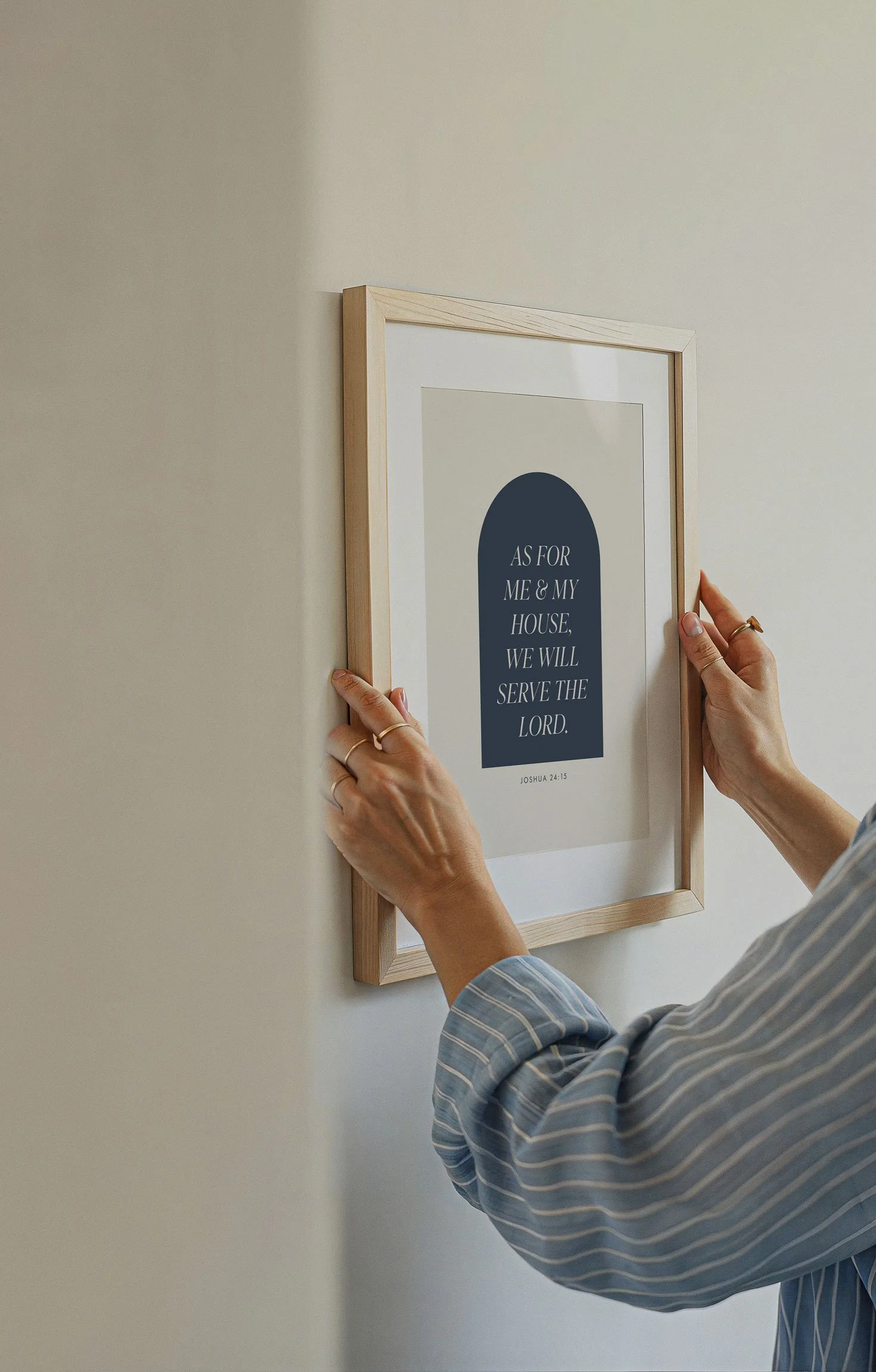 Chiara-Frame-Mockups17.jpg