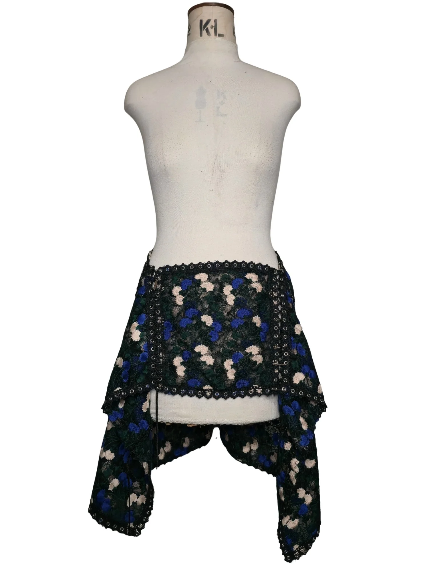 mewaa 008 front (4).jpg