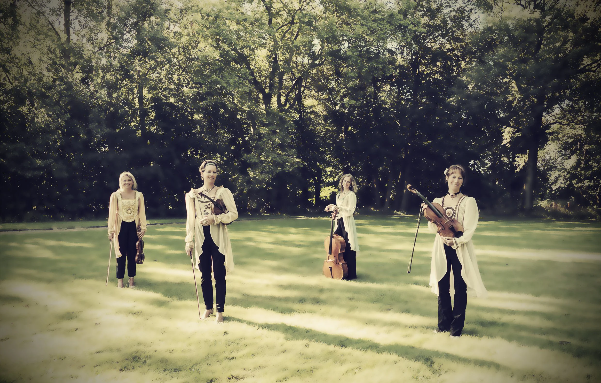 Das Streichquartett Ladystrings © Mandy John Ziron