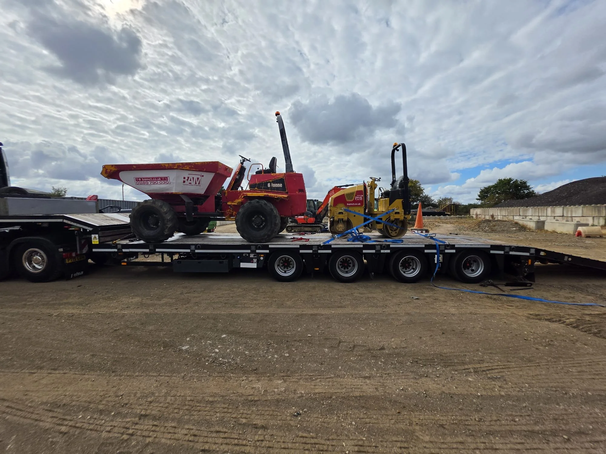 Time Is Key Logistics low-loader transporting construction plant and heavy machinery
