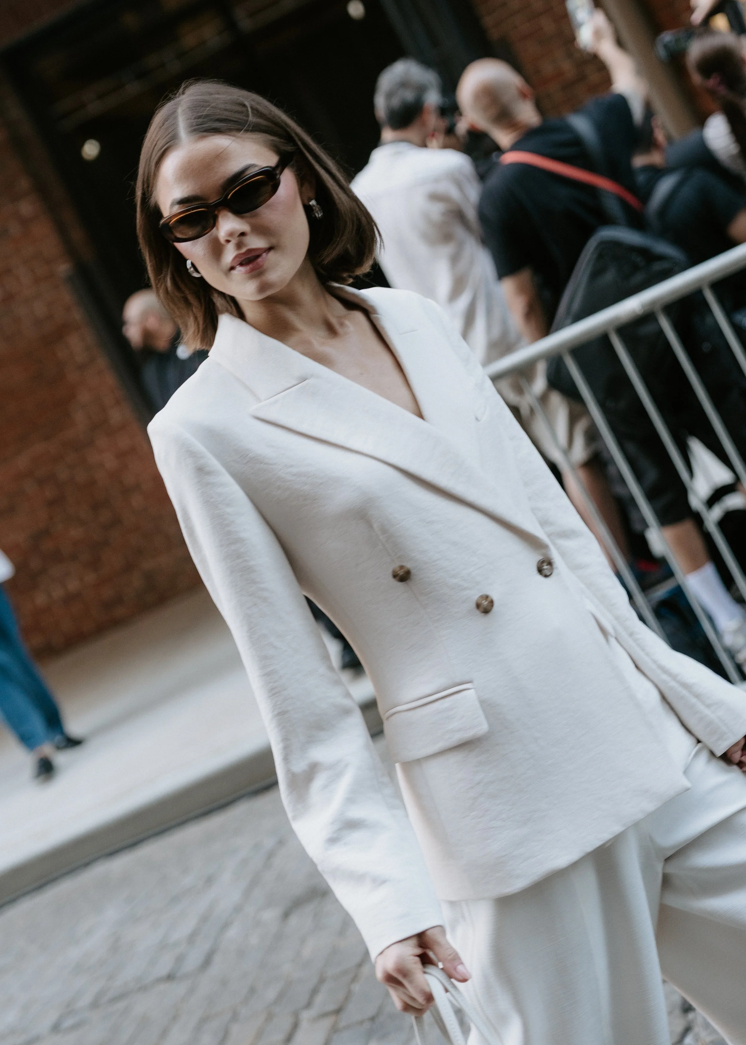BRONTEMCVEIGH-NYFW-CALVINKLEIN-7.jpg