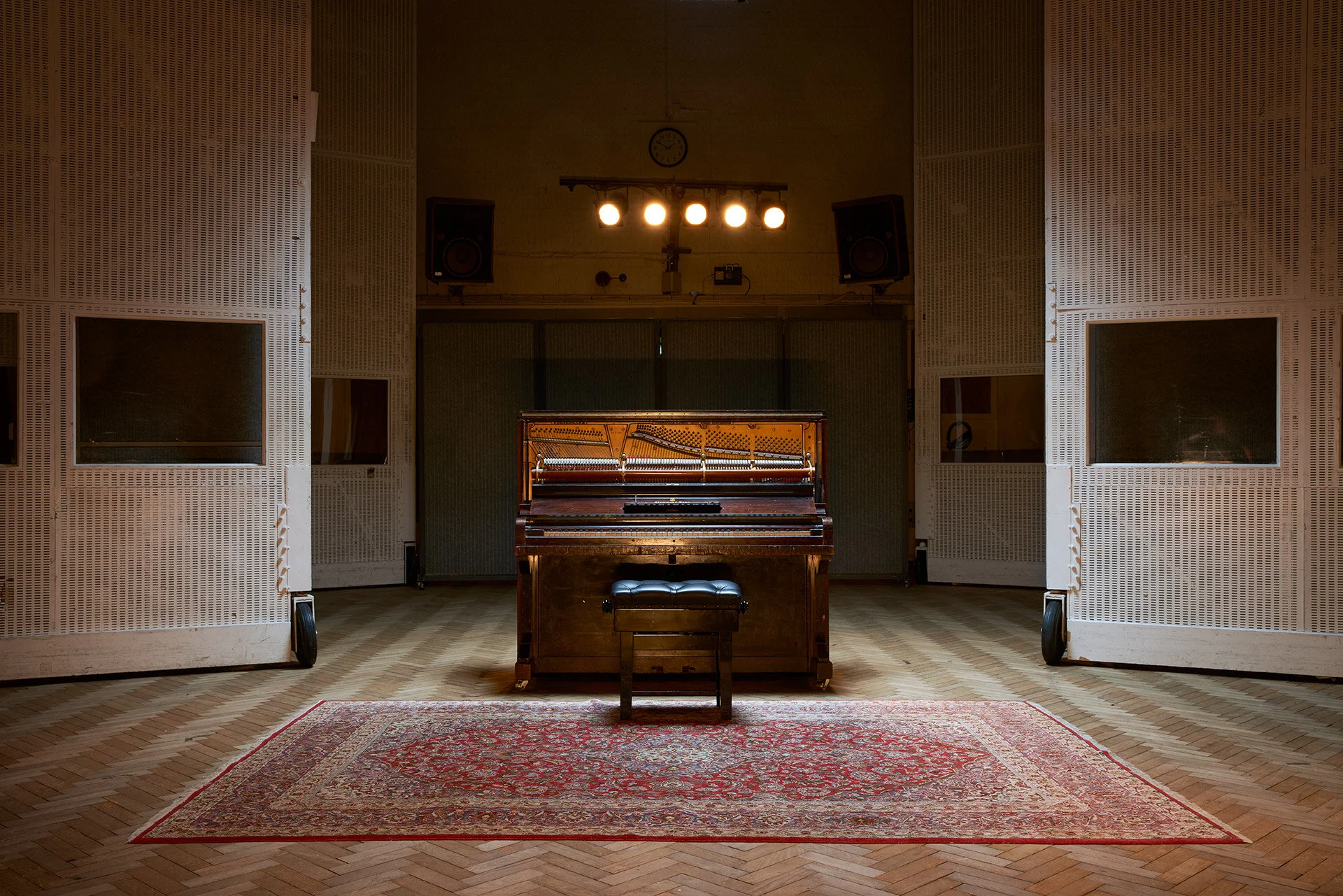 smc0443_Originals_Mrs-Mills-Piano_0004-1.jpg