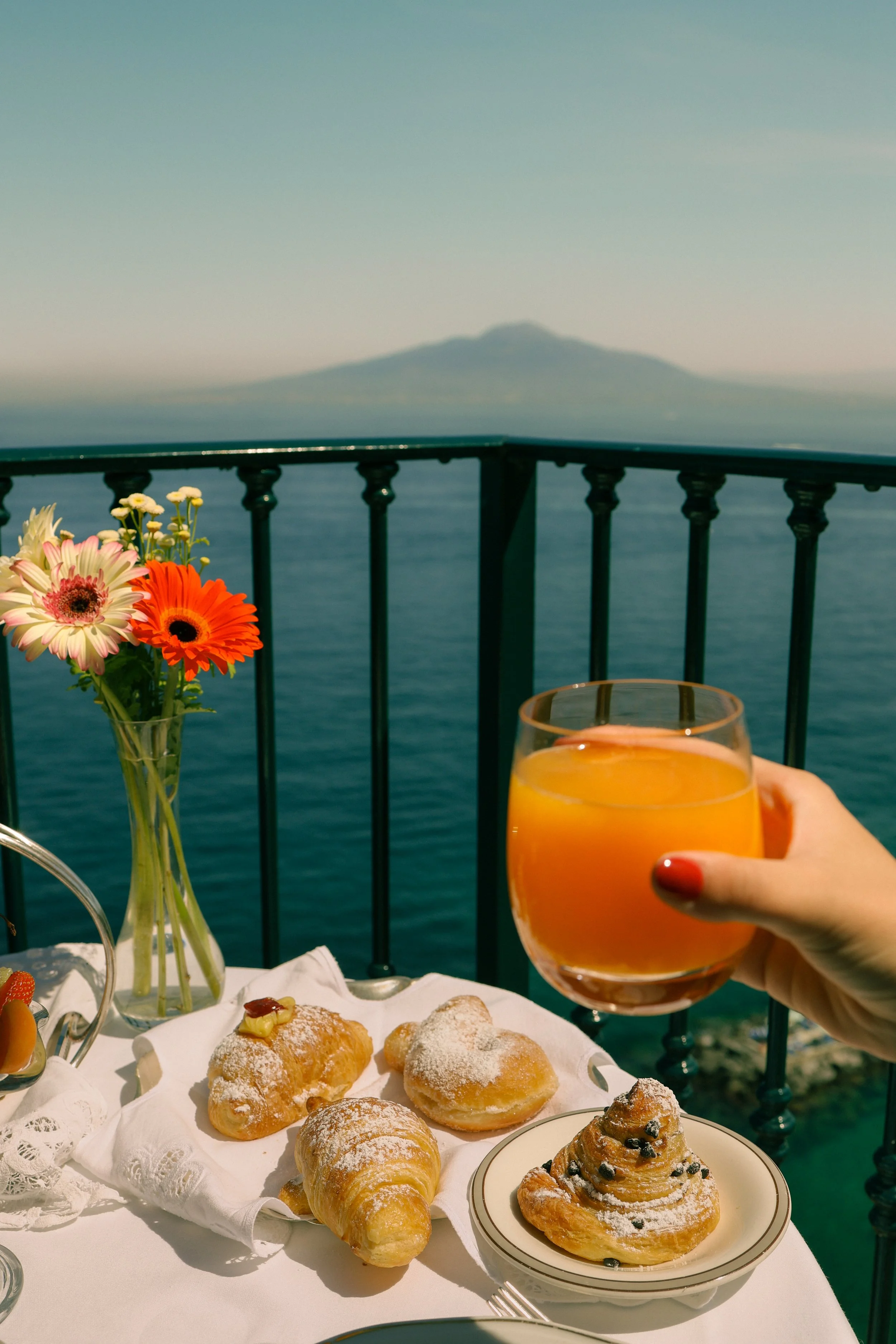 Hospitality photographer for Hotel Tramontano in Sorrento, photographing the Room Service along with breakfast, croissant, cakes and coffee 