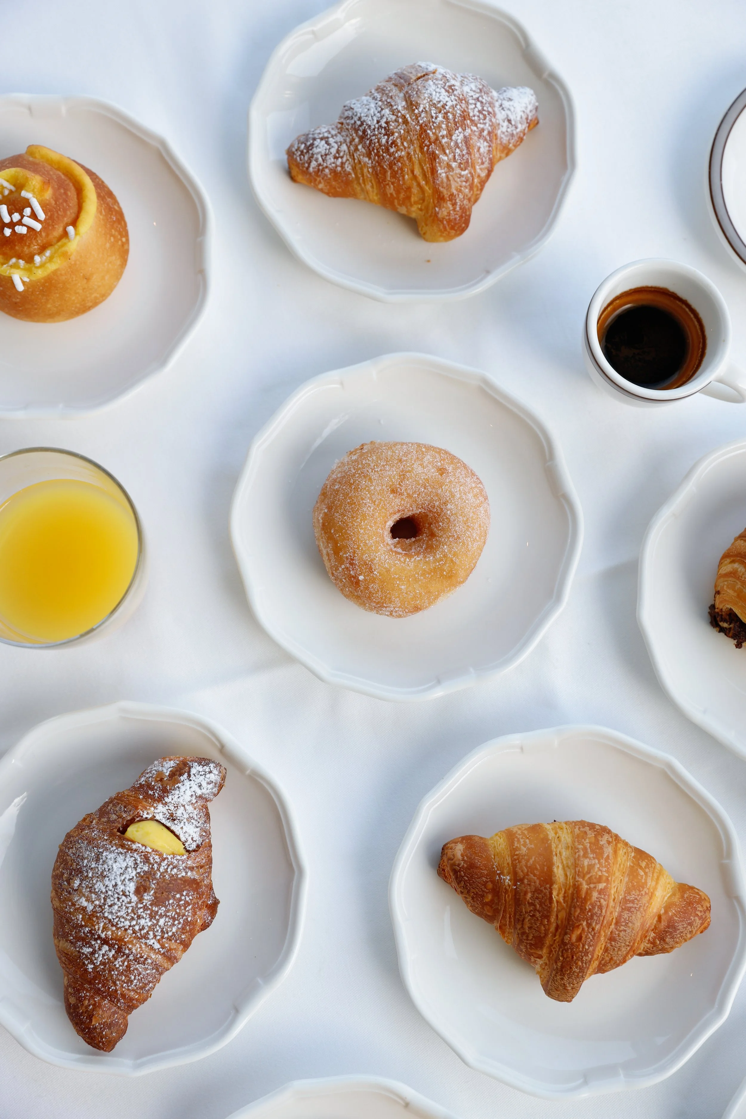 Hospitality photographer for Hotel Tramontano in Sorrento, photographing breakfast, croissant, cakes and coffee 