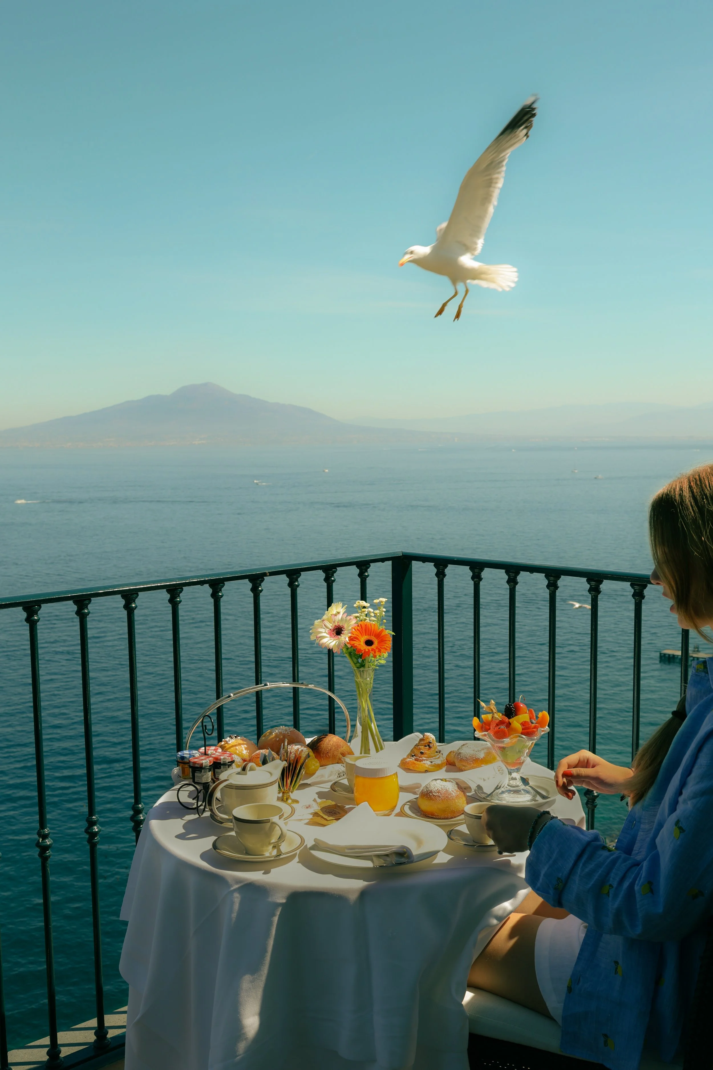 Hospitality photographer for Hotel Tramontano in Sorrento, photographing the Room Service along with breakfast, croissant, cakes and coffee 