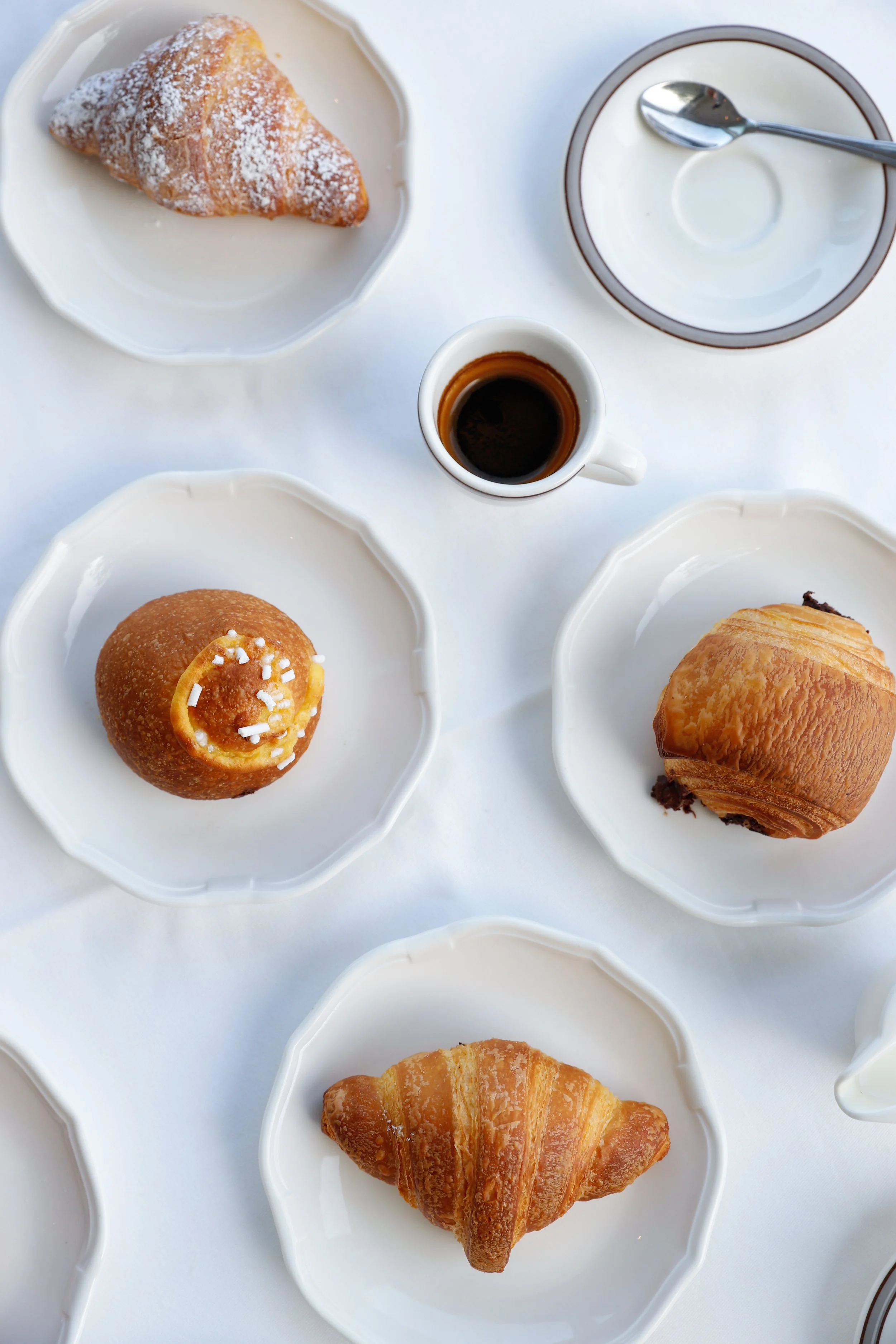 Hospitality photographer for Hotel Tramontano in Sorrento, photographing breakfast, croissant, cakes and coffee 