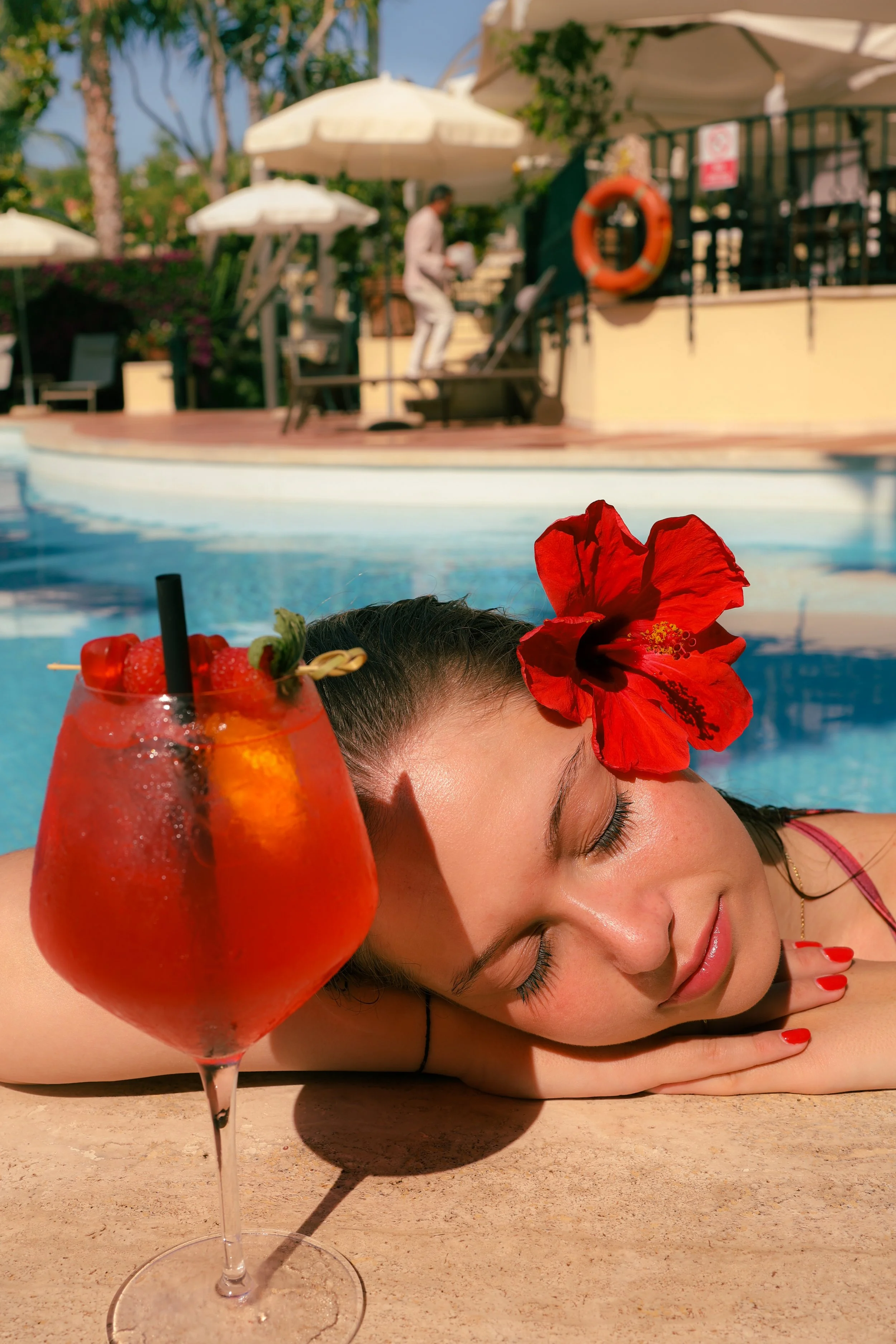 Hospitality photographer for Hotel Tramontano in Sorrento, photographing the swimming pool at the hotel along with cocktails and coffee