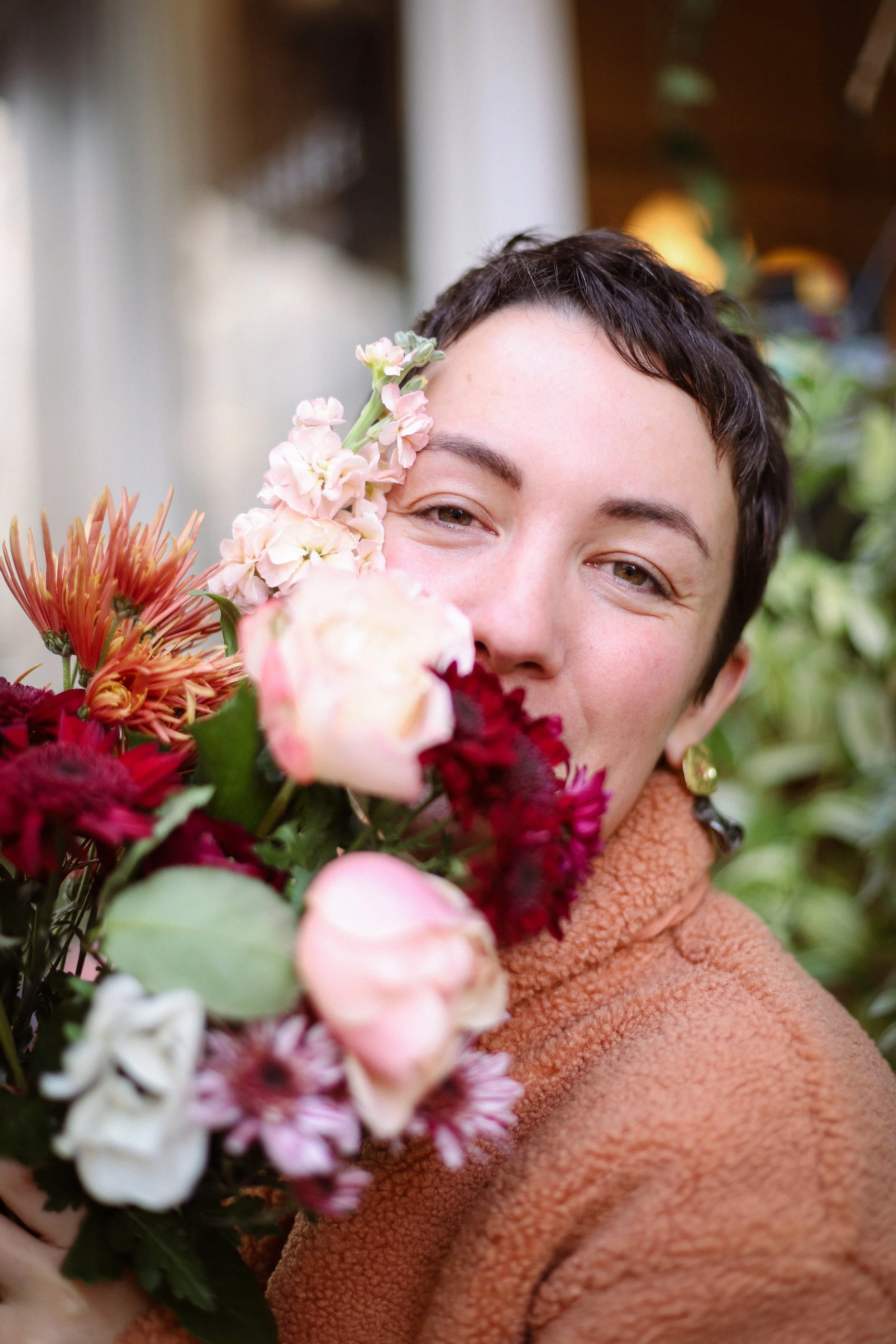 Portrait photography Desirée Fleurs, Fleuriste in Paris