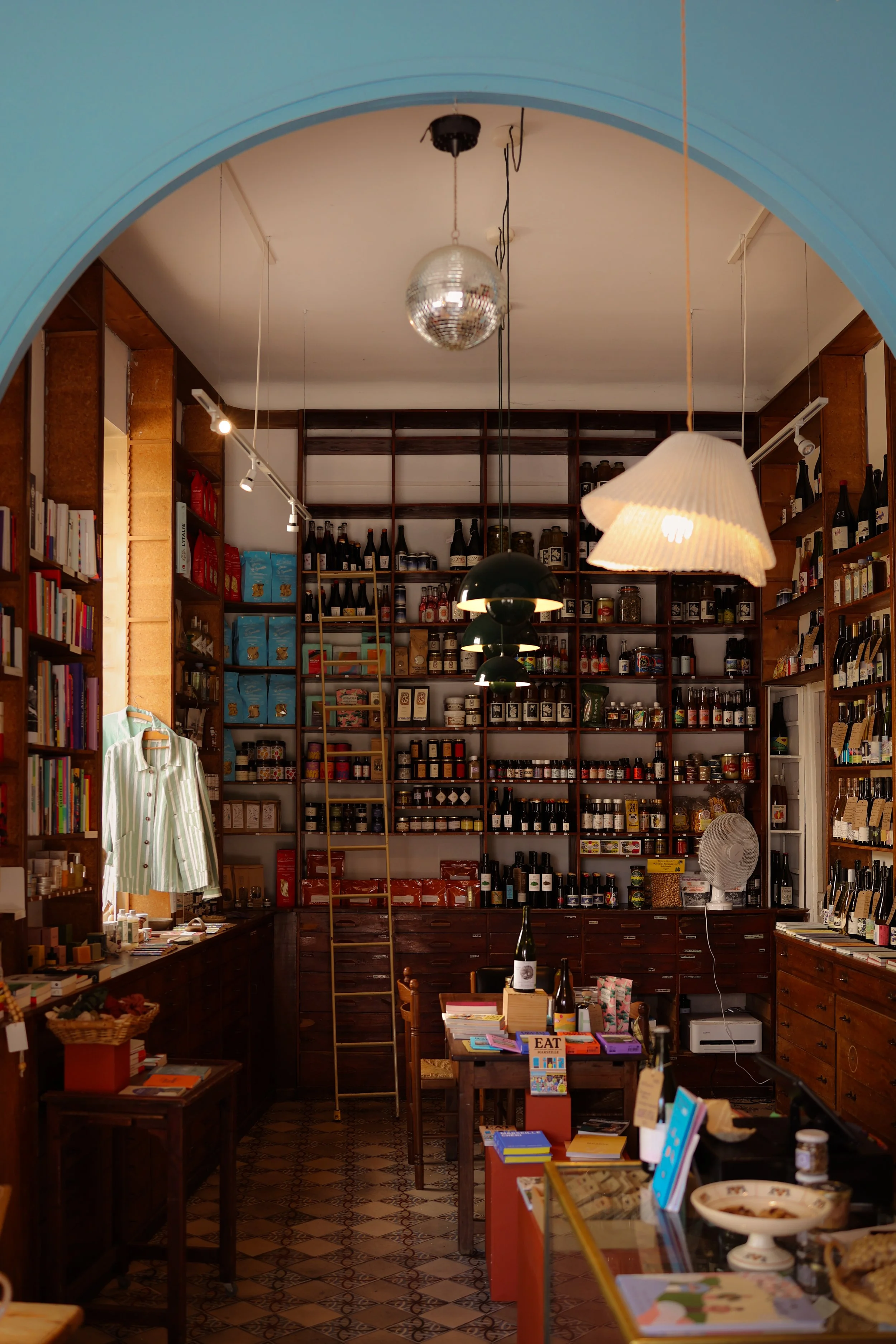 Food photography Provisions Marseille  restaurant, bookshop amd épicerie 