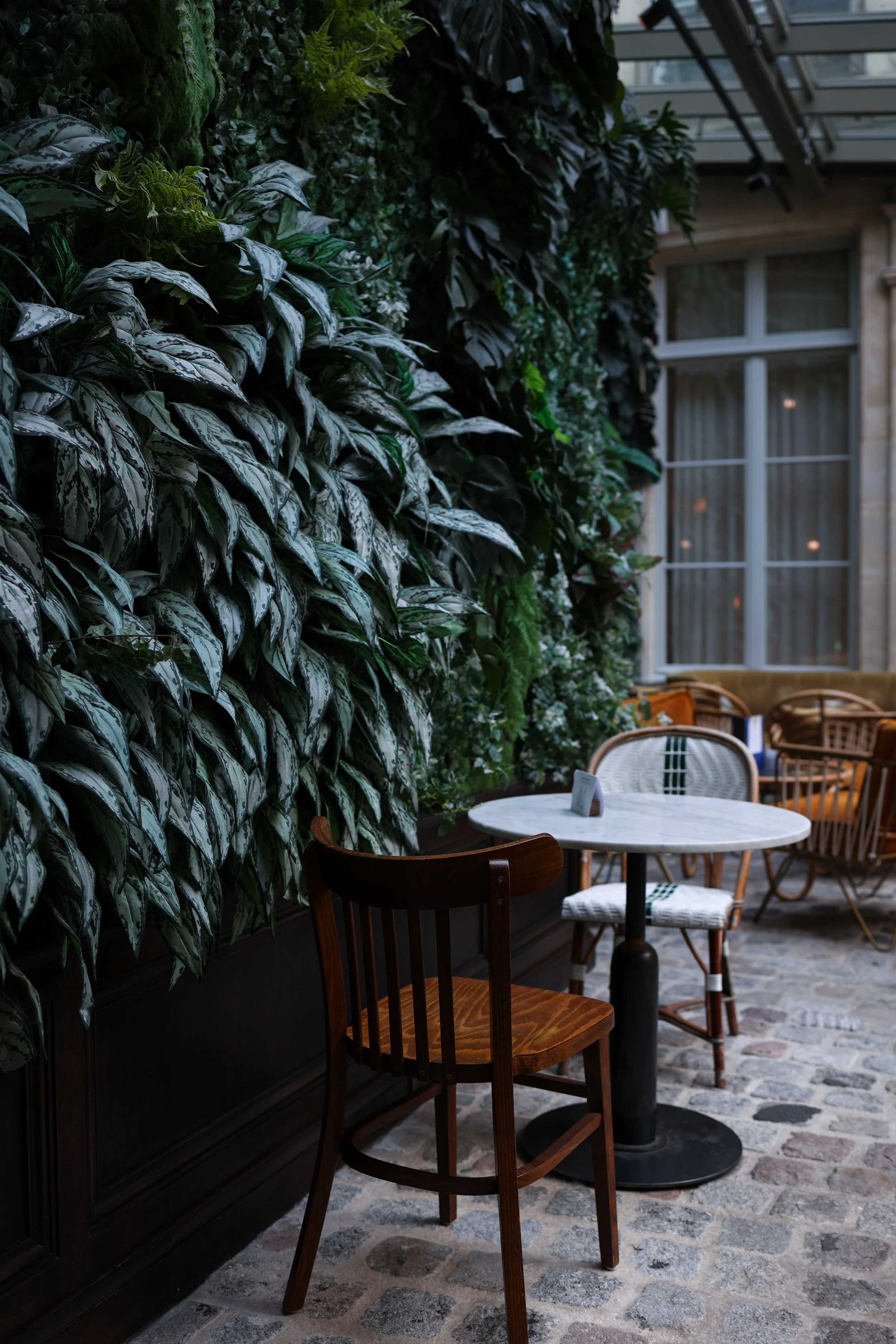 Hospitality photographer The Hoxton Hotel in Paris photographing breakfast, granola and matcha latte