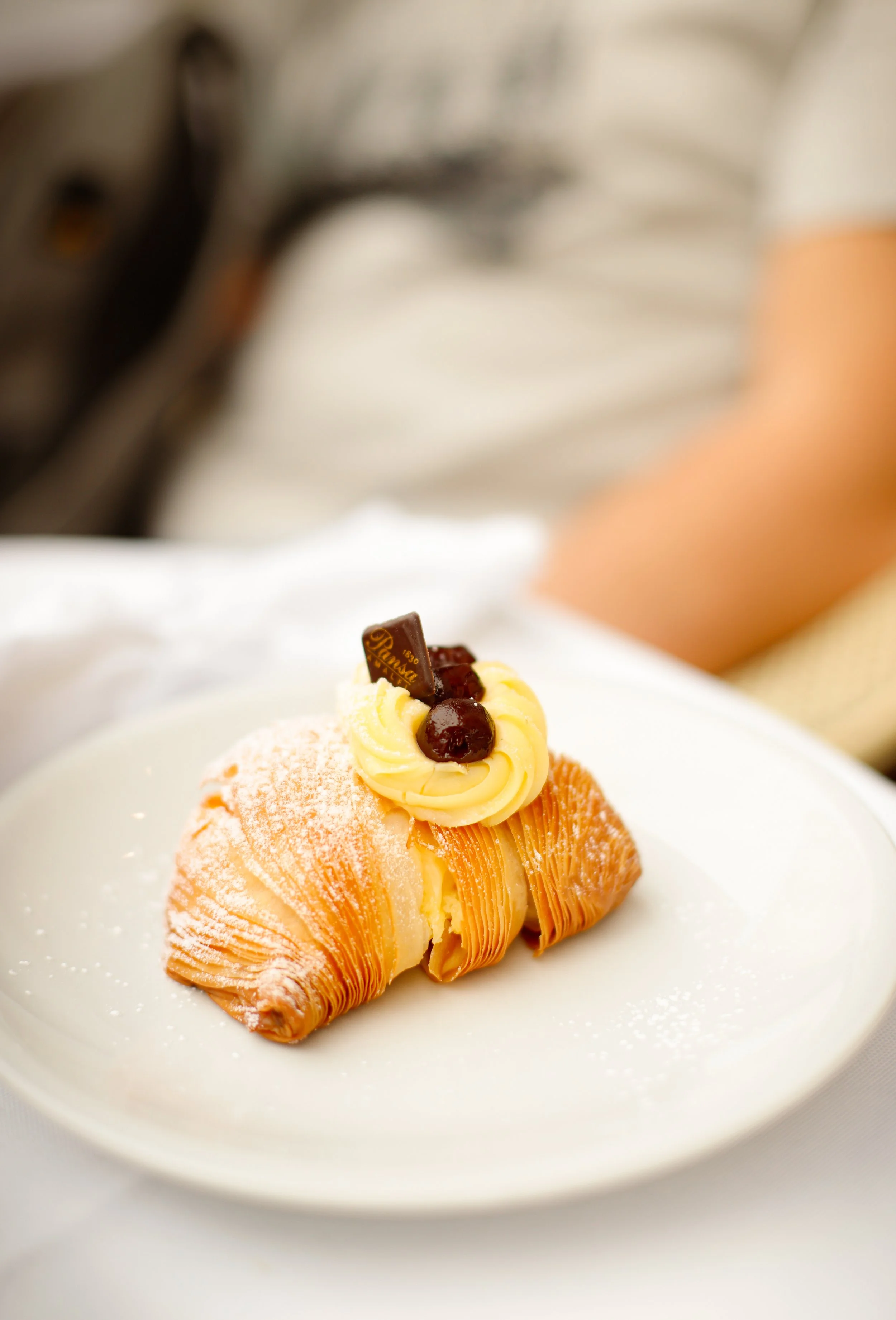 Travel photography Amalfi Pasticceria Pansa sfogliatella santa rosa