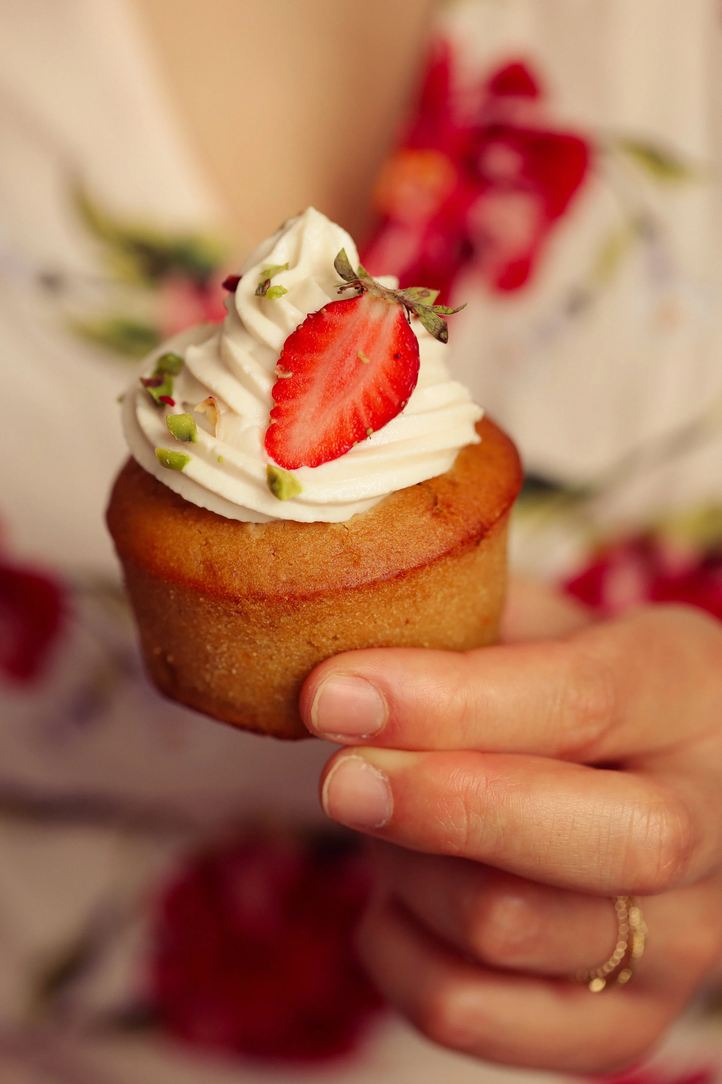 Styling and Photos for a pastry chef in Paris, home made vegan and gluten free cakes