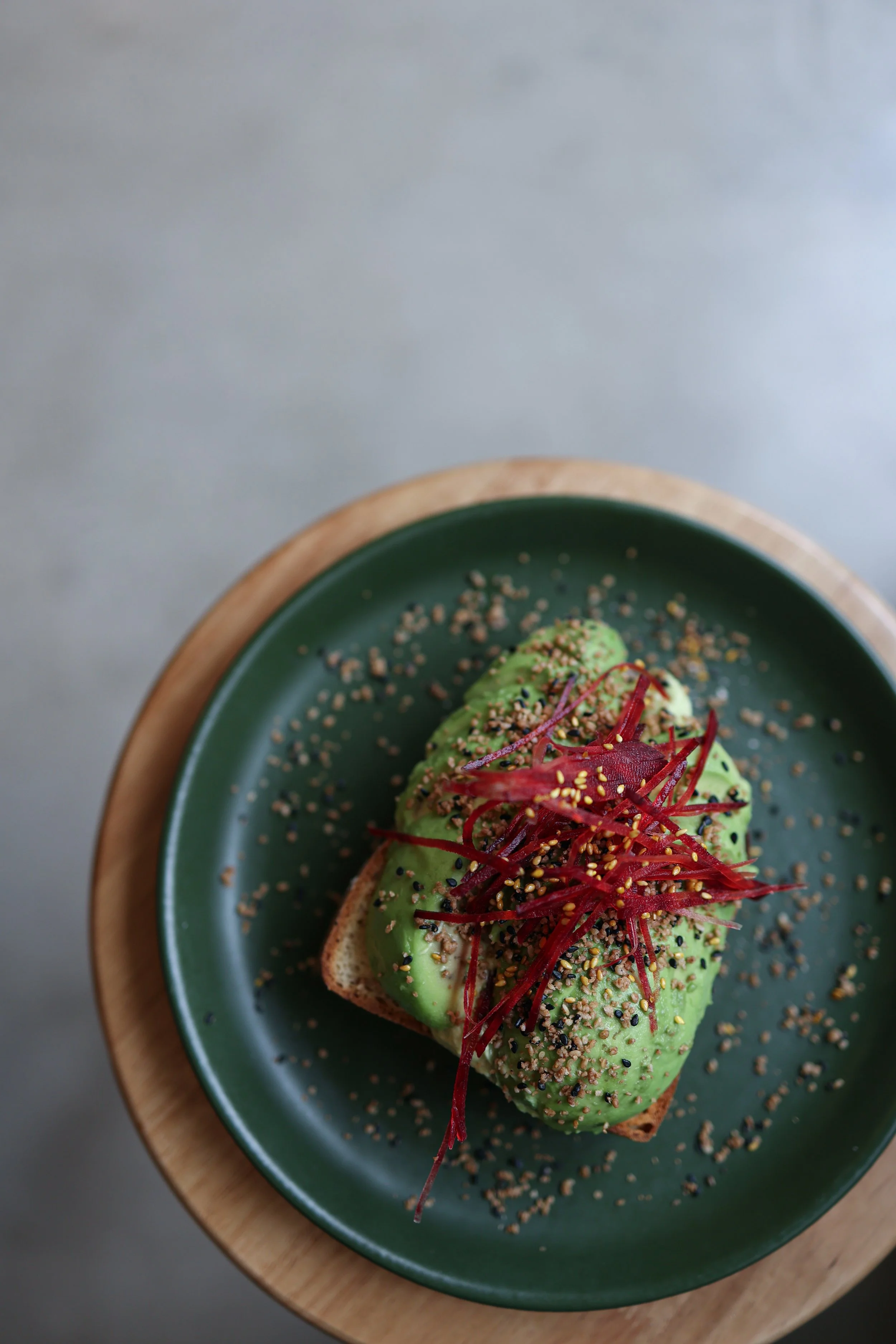 Food photography for Le Pont Traversé gluten free bakery, gluten free bread, gluten free cakes in Paris 