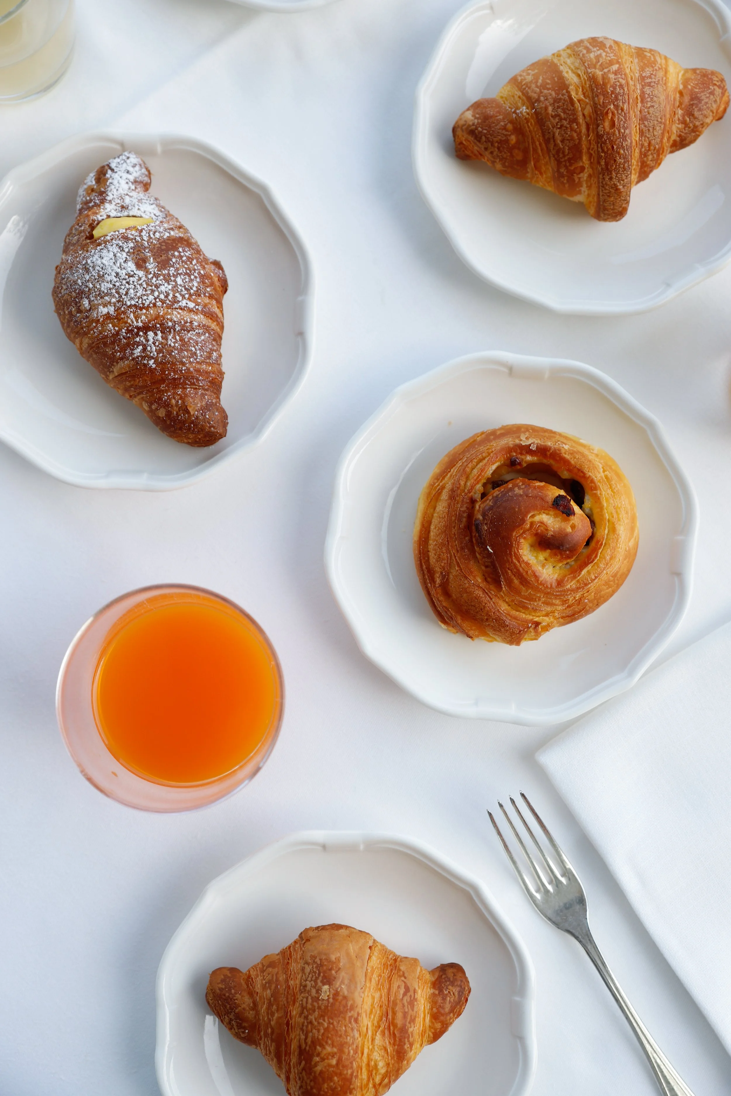 Hospitality photographer for Hotel Tramontano in Sorrento, photographing breakfast, croissant, cakes and coffee 
