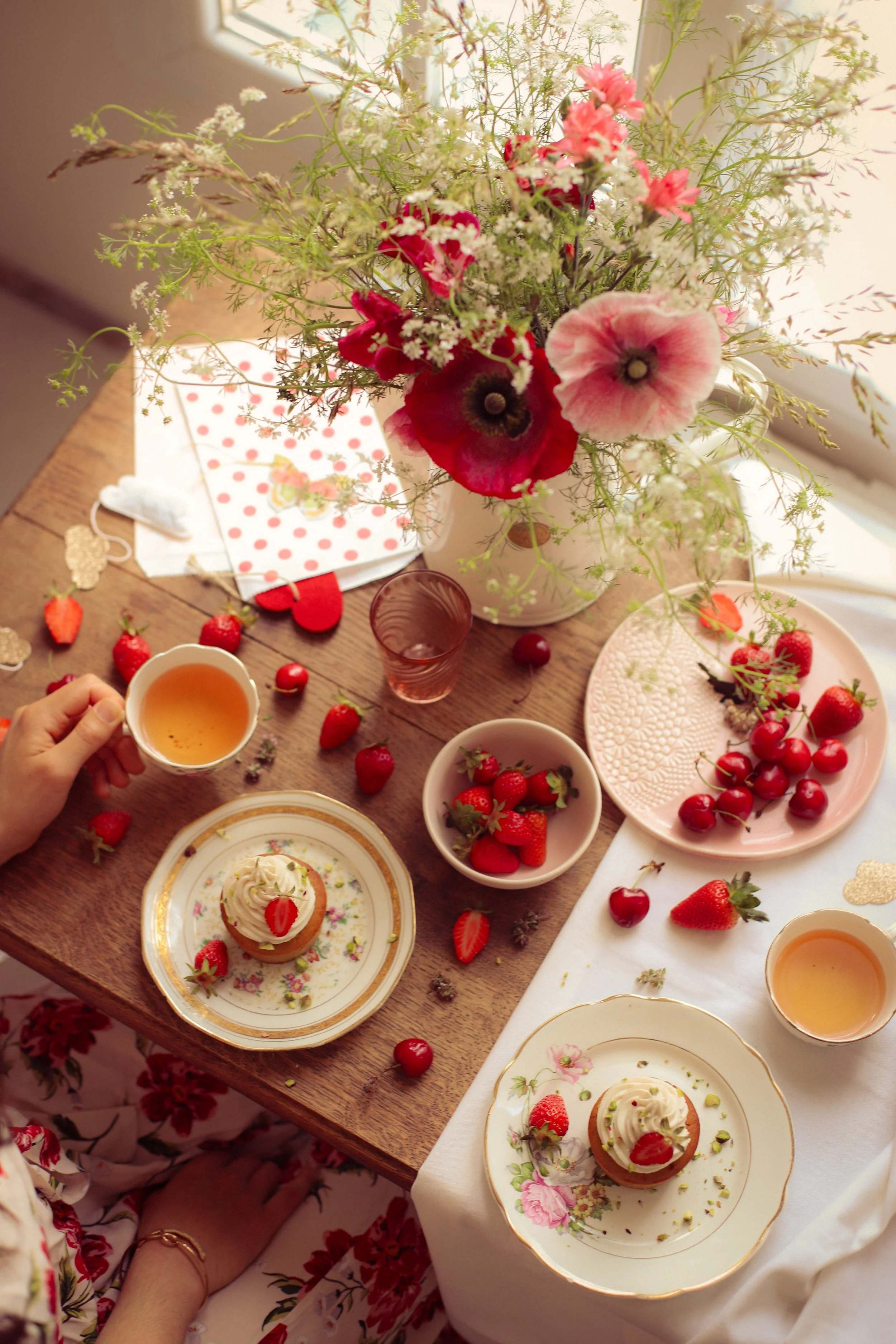 Styling and Photos for a pastry chef in Paris, home made vegan and gluten free cakes