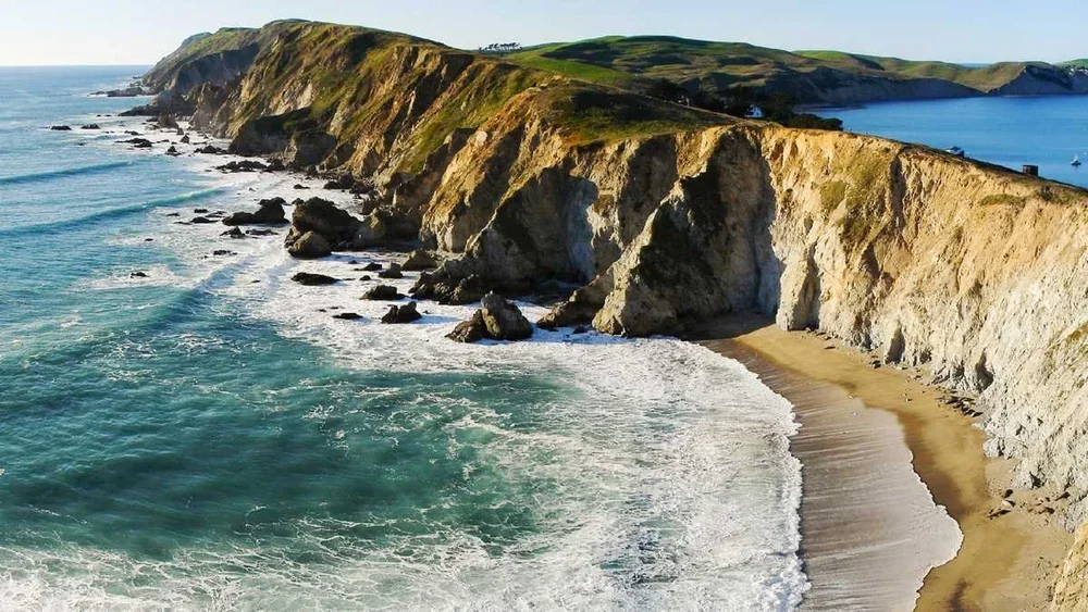The Golden State Series, Episode One: Discover NW California