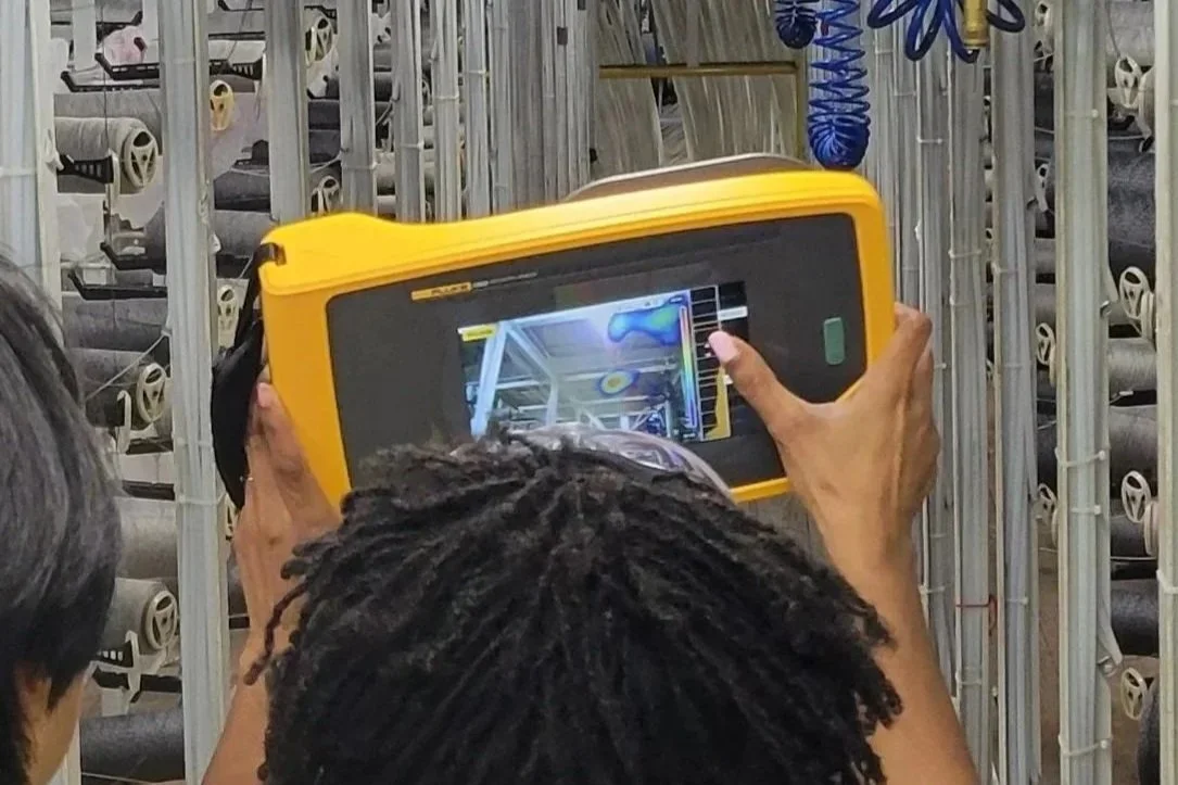 Compressor-Leak-Detect-Survey-Industrial-Fluke3%252B-%252BCopy.jpg