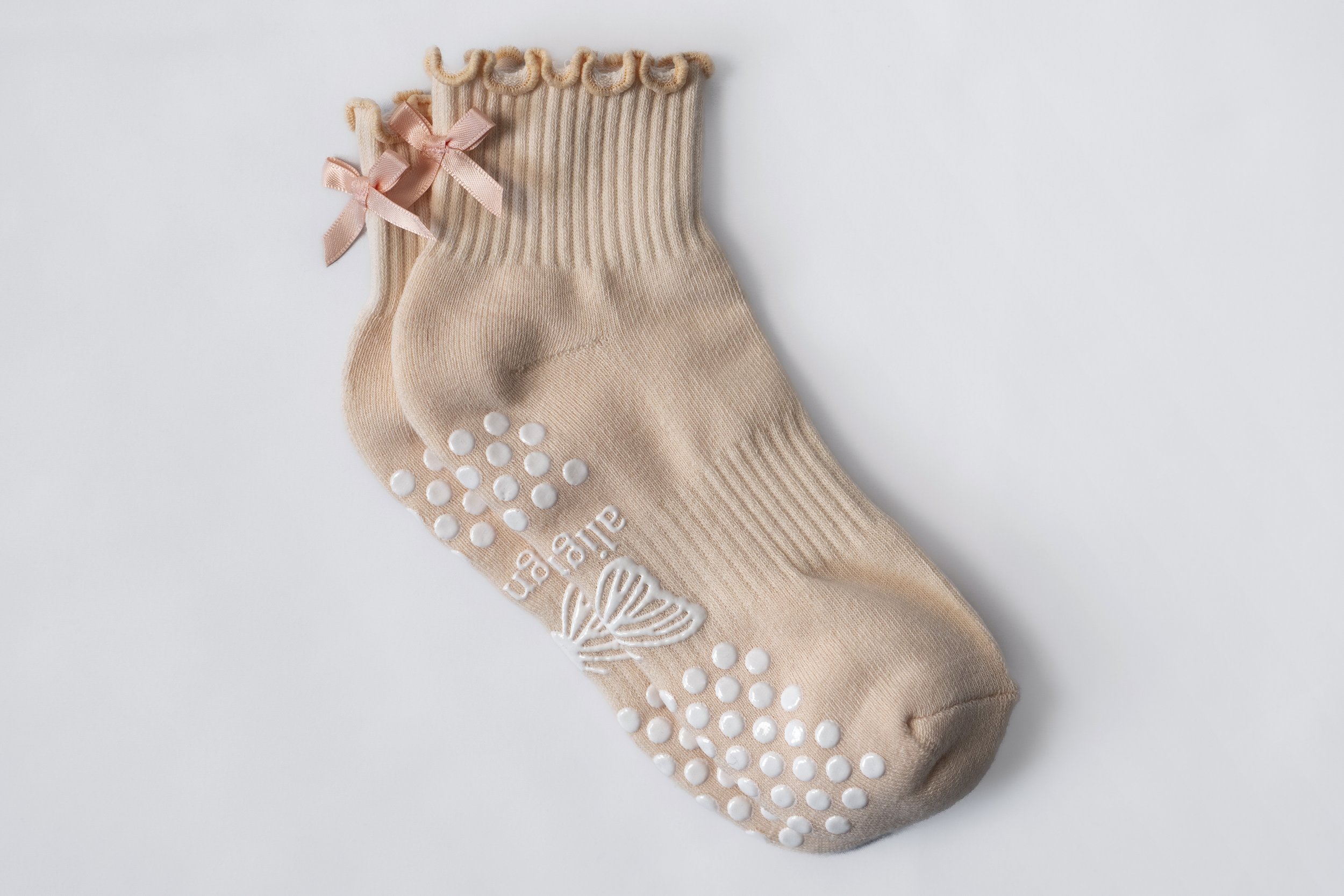 Light Pink Bow, Organic Cotton Grip Socks