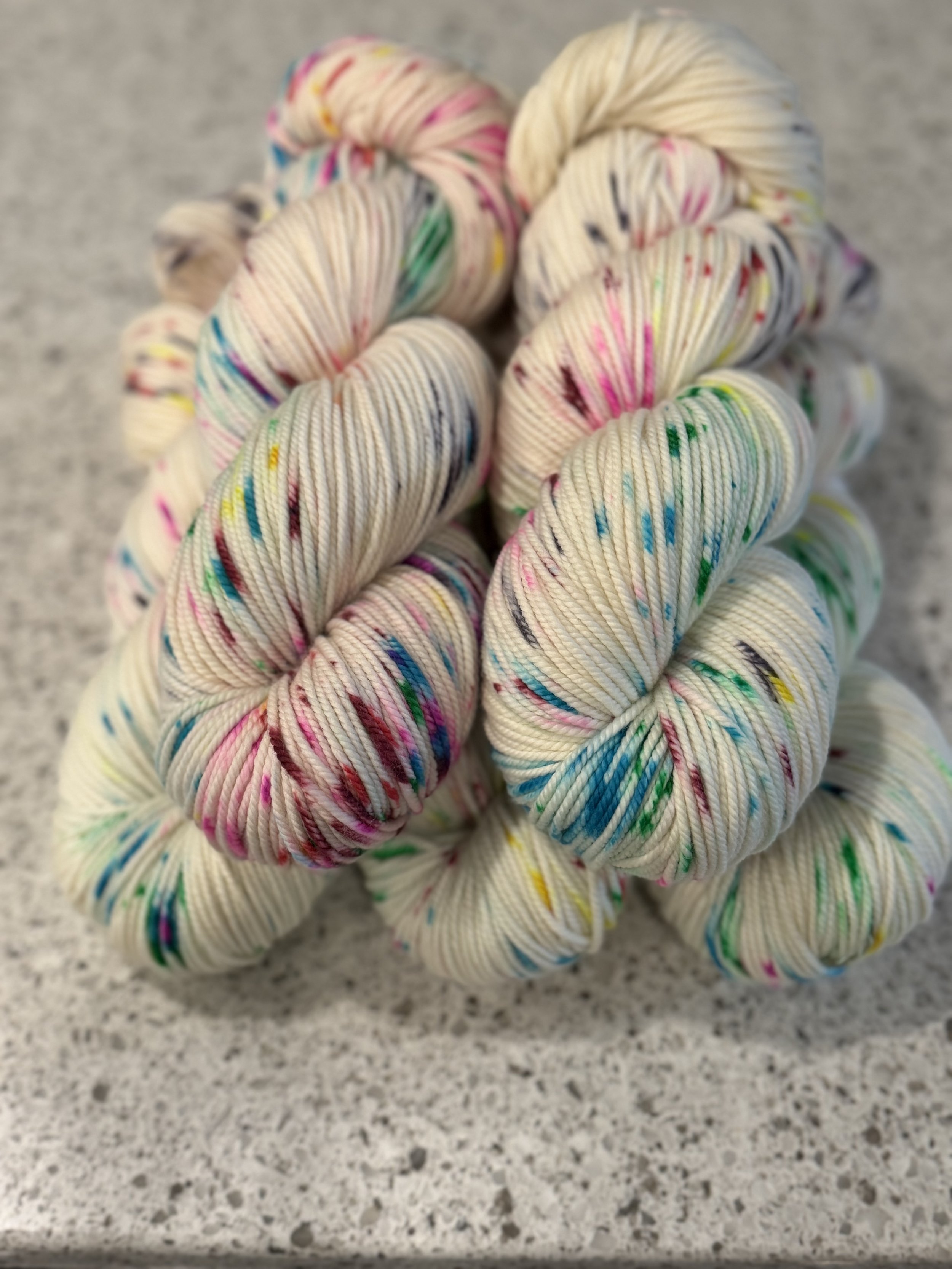 Bulky Superwash Merino Hand Dyed Yarn 250g - Birthday Cake