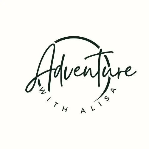 Logo with the word 'Adventure' written in cursive, encircled by a partial circle, and the text 'WITH ALISA' below in capital letters.