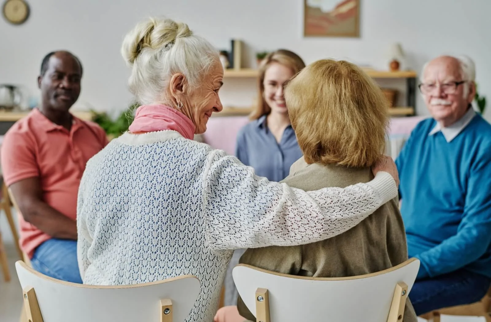 The-Role-of-Caregiver-Support-Groups_-Building-Community-hero-2.jpg